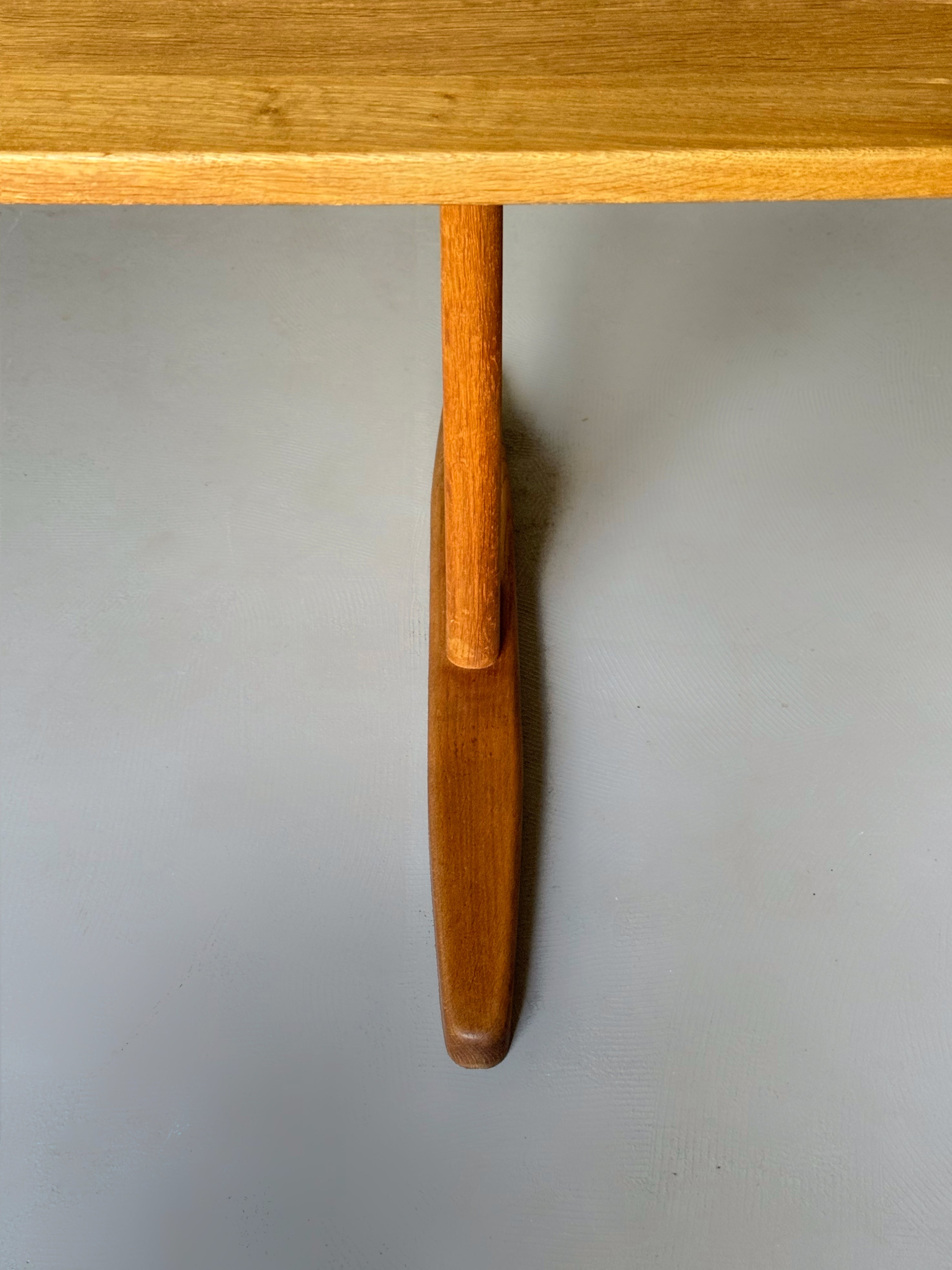 SHAKER DINING TABLE BY BØRGE MOGENSEN FOR C. M. MADSEN