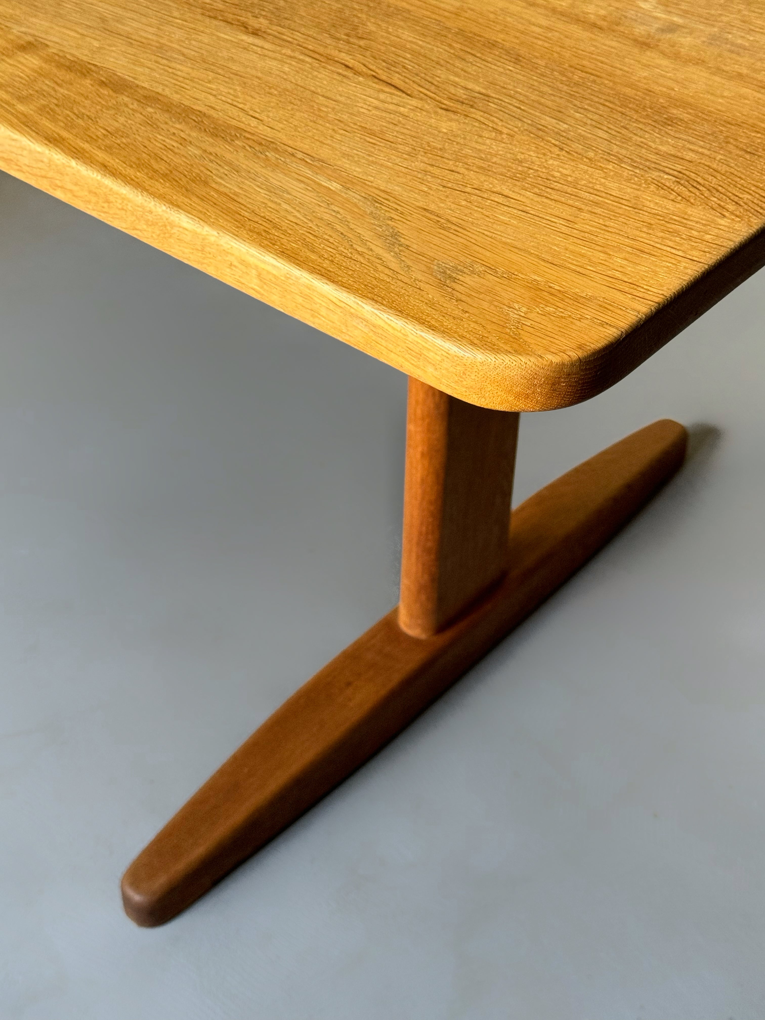 SHAKER DINING TABLE BY BØRGE MOGENSEN FOR C. M. MADSEN