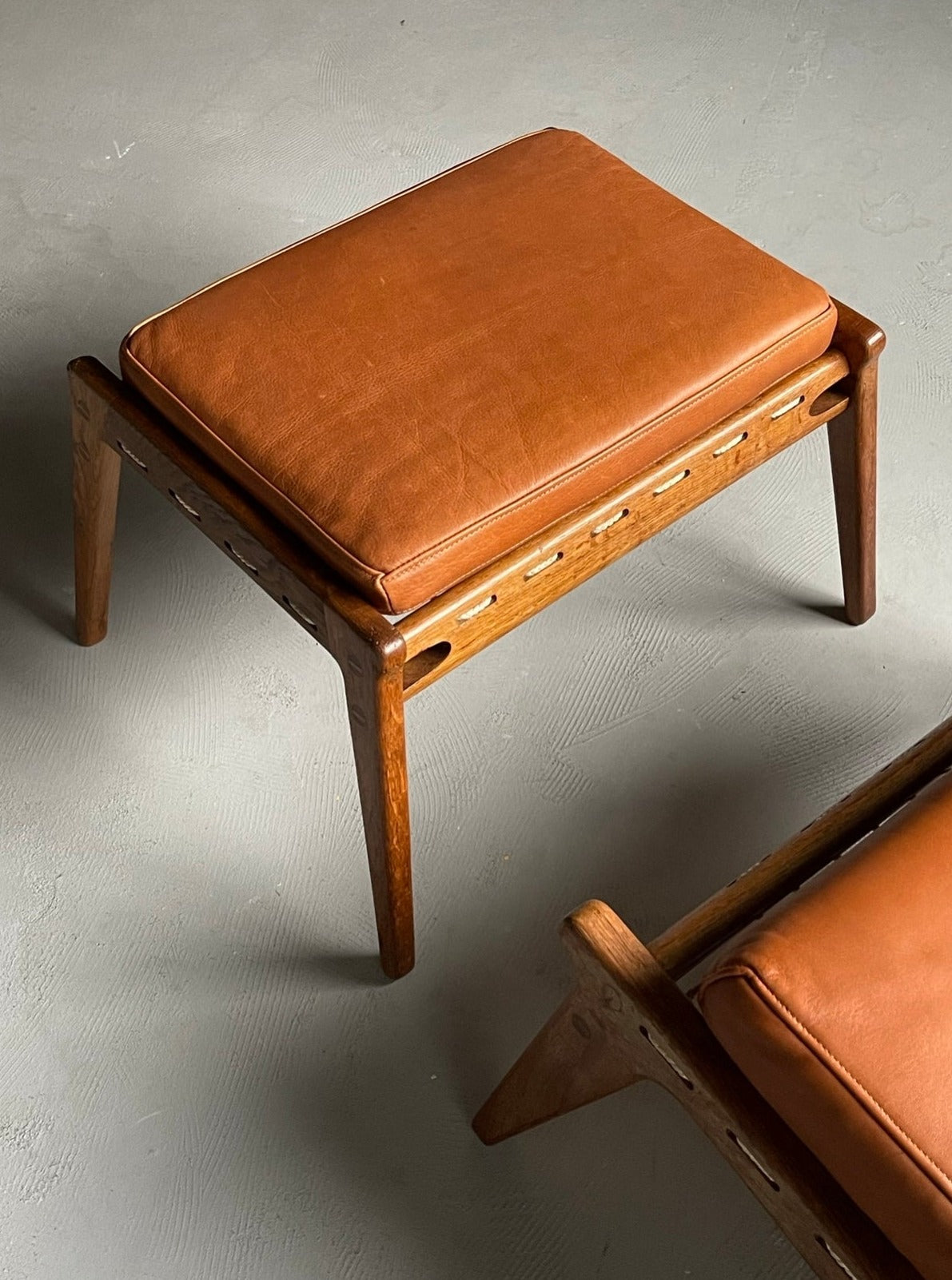 Hunting Chair with stool by Heinz Heger