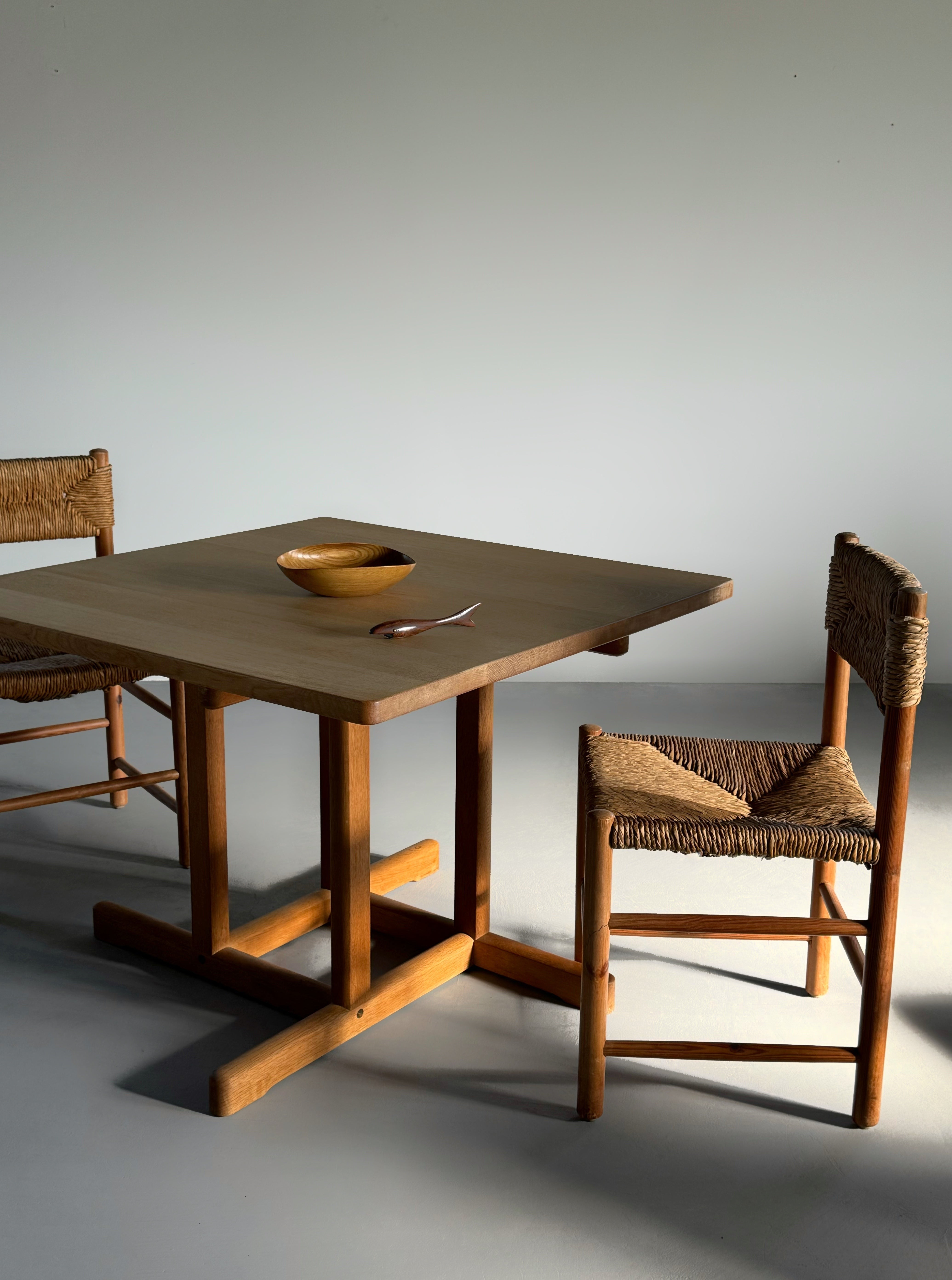 Model 6288 Solid Oak Dining Table by Børge Mogensen