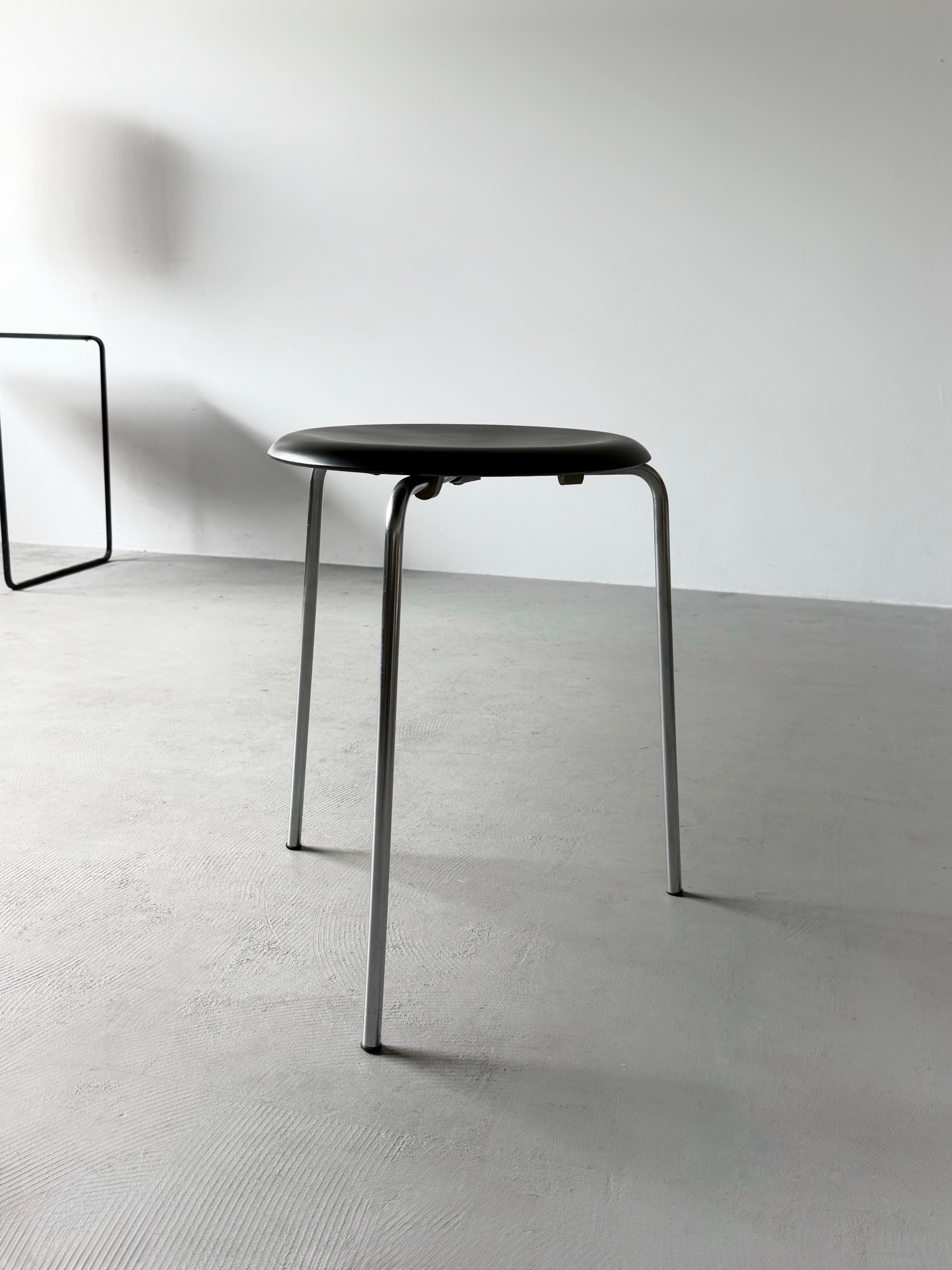 Dot stool model 3170 by Arne Jacobsen, Fritz Hansen 1960s