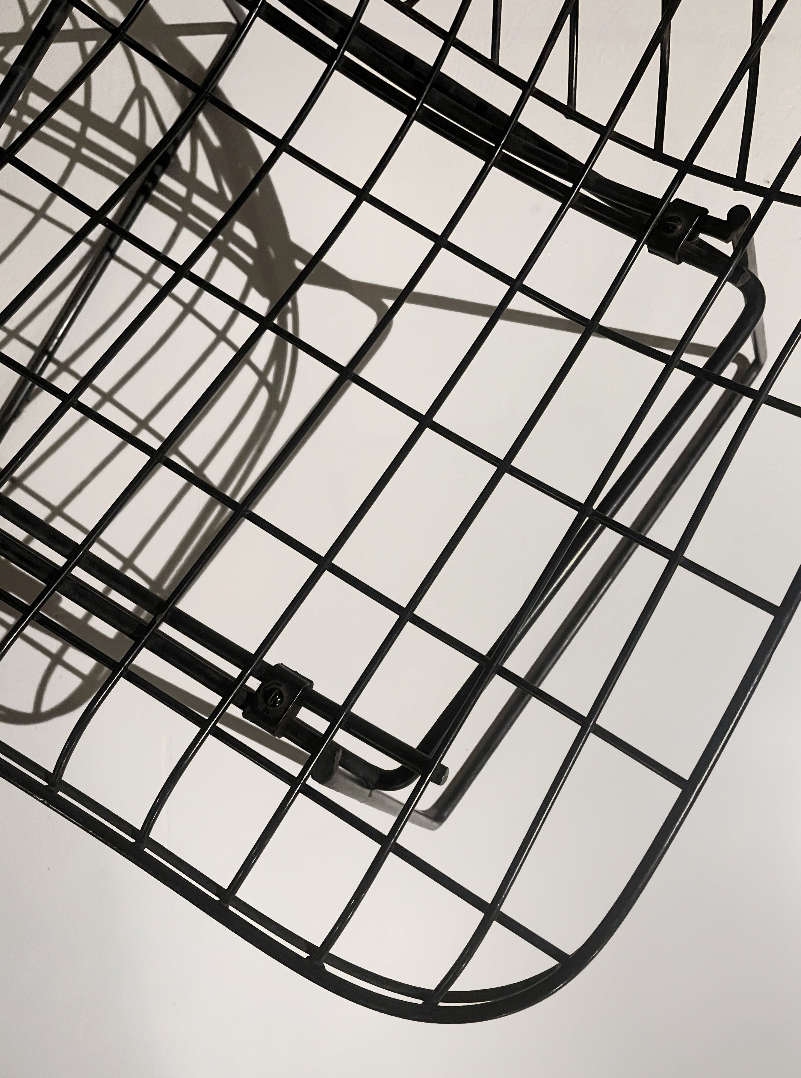 Wire leaf pattern lounge chair by Cees Braakman and A. Dekker