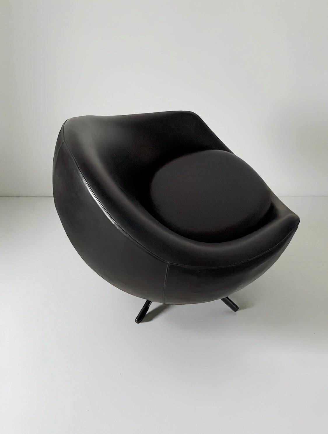 Mars Lounge Chair by Pierre Guariche for Meurop, France 1965