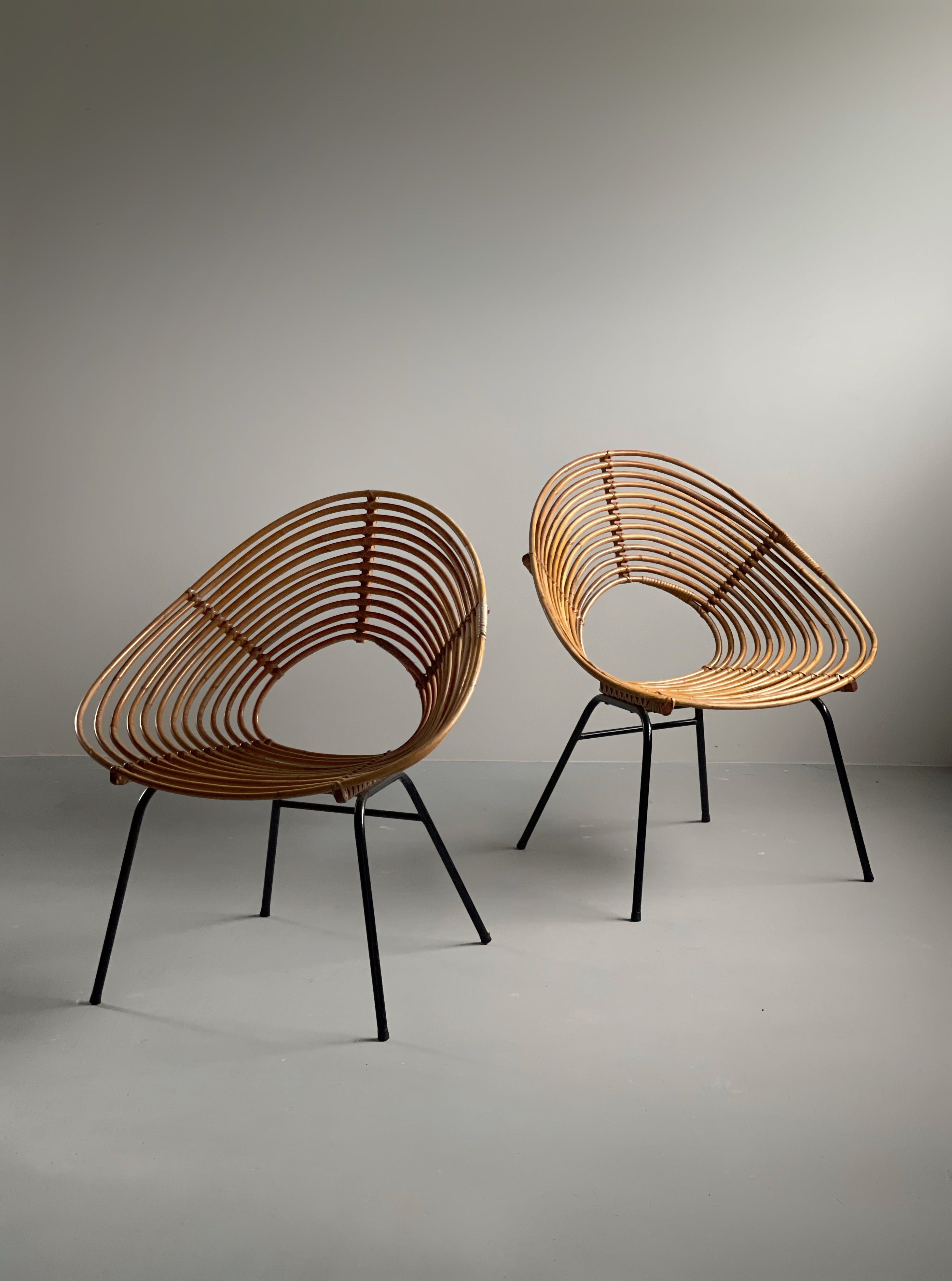 Spiral rattan chair by H. Broekhuizen