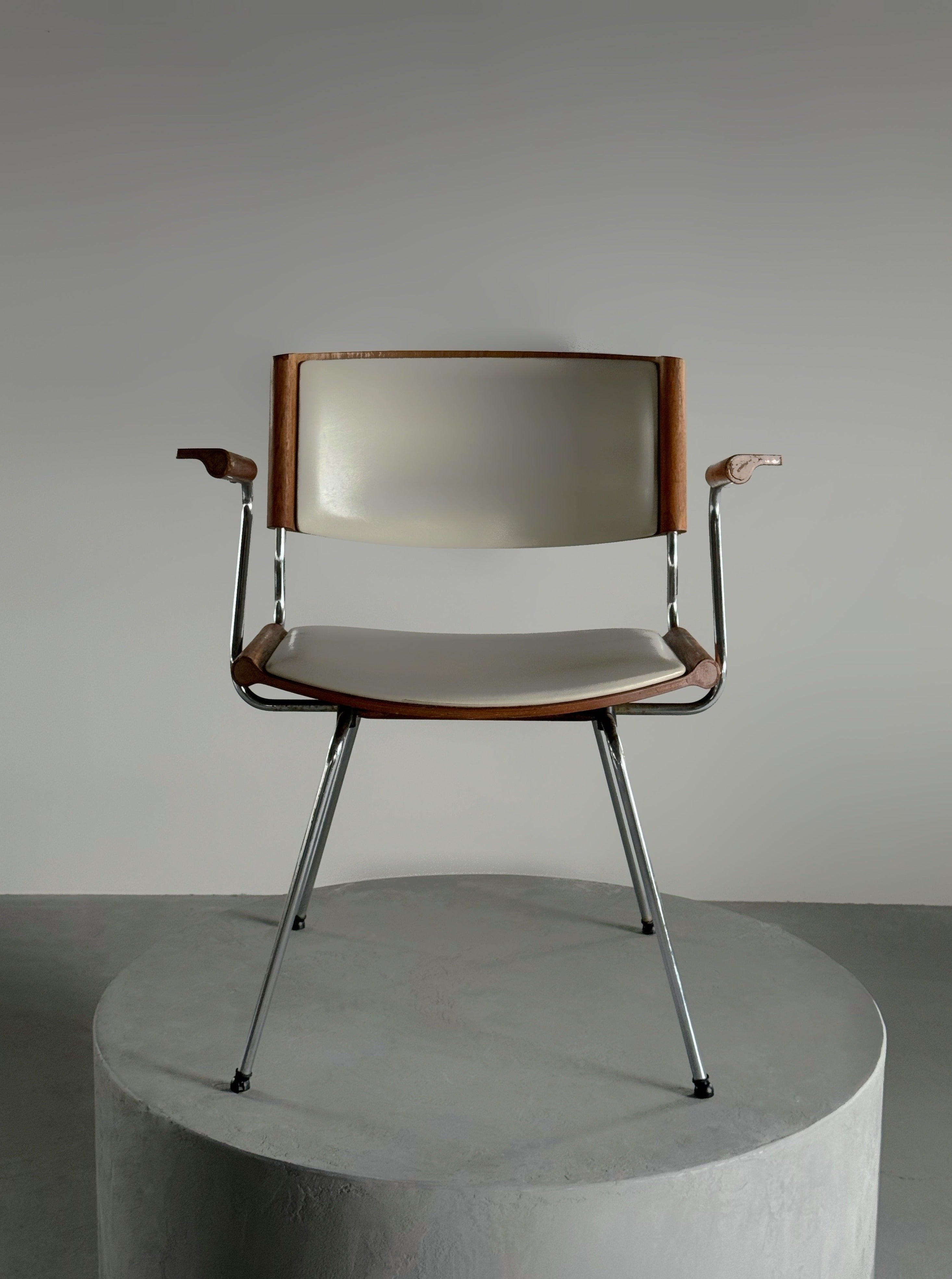 Set of 4 "Badminton" Dining Chairs by Nanna Ditzel for Kolds Savvaerk