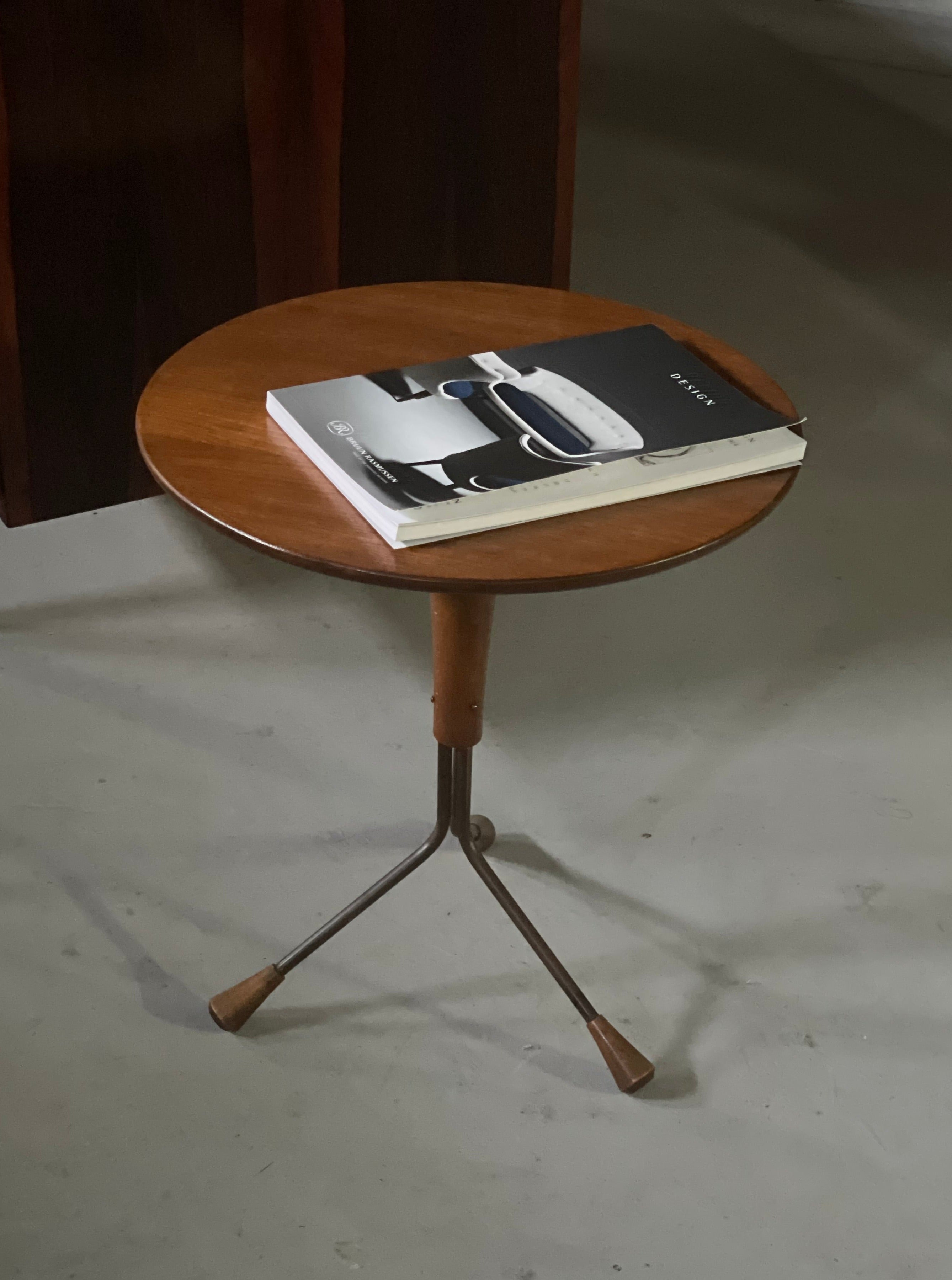 Tripod side table by Albert Larsson