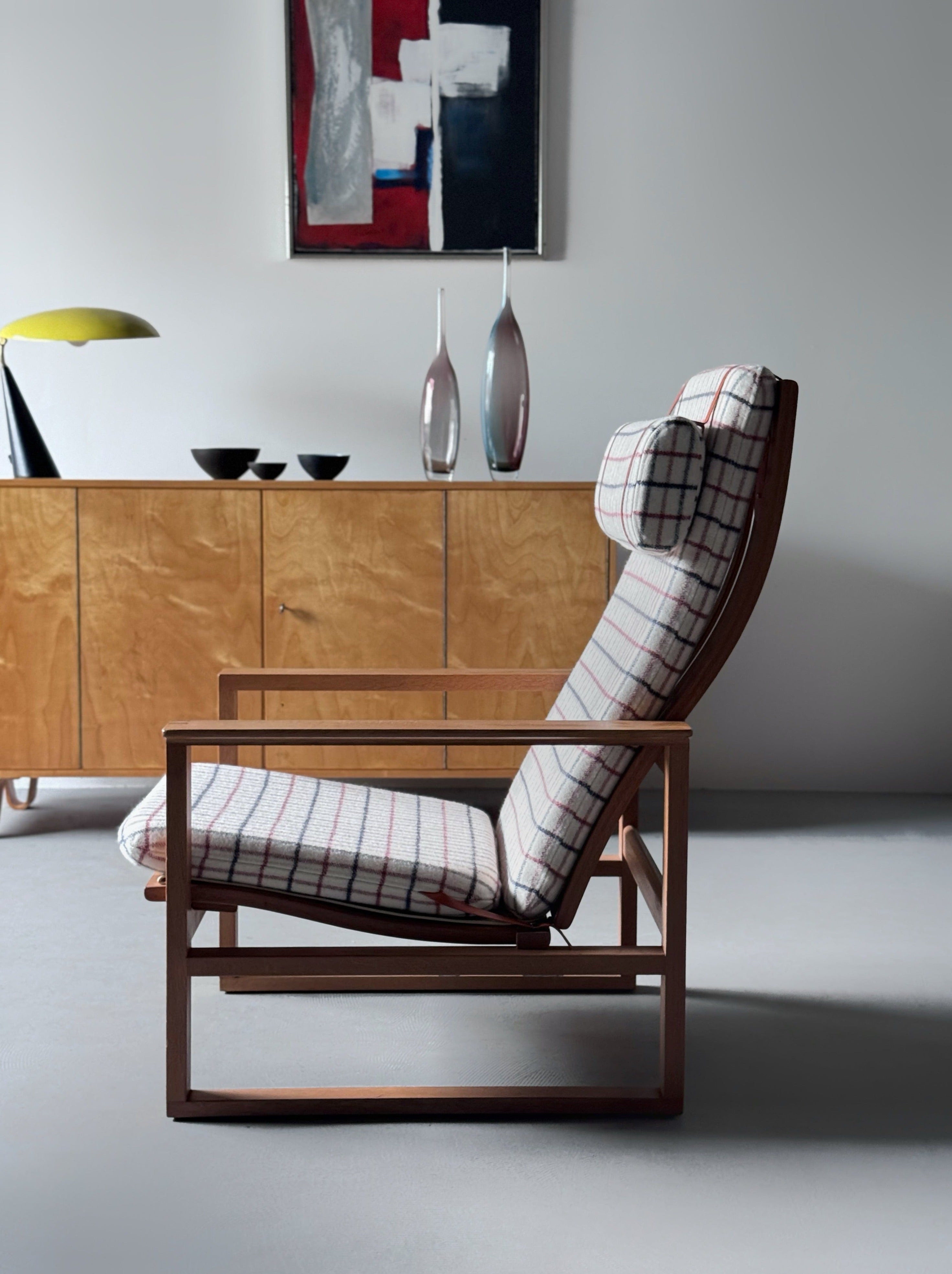 Model 2254 High-back Chair by Børge Mogensen