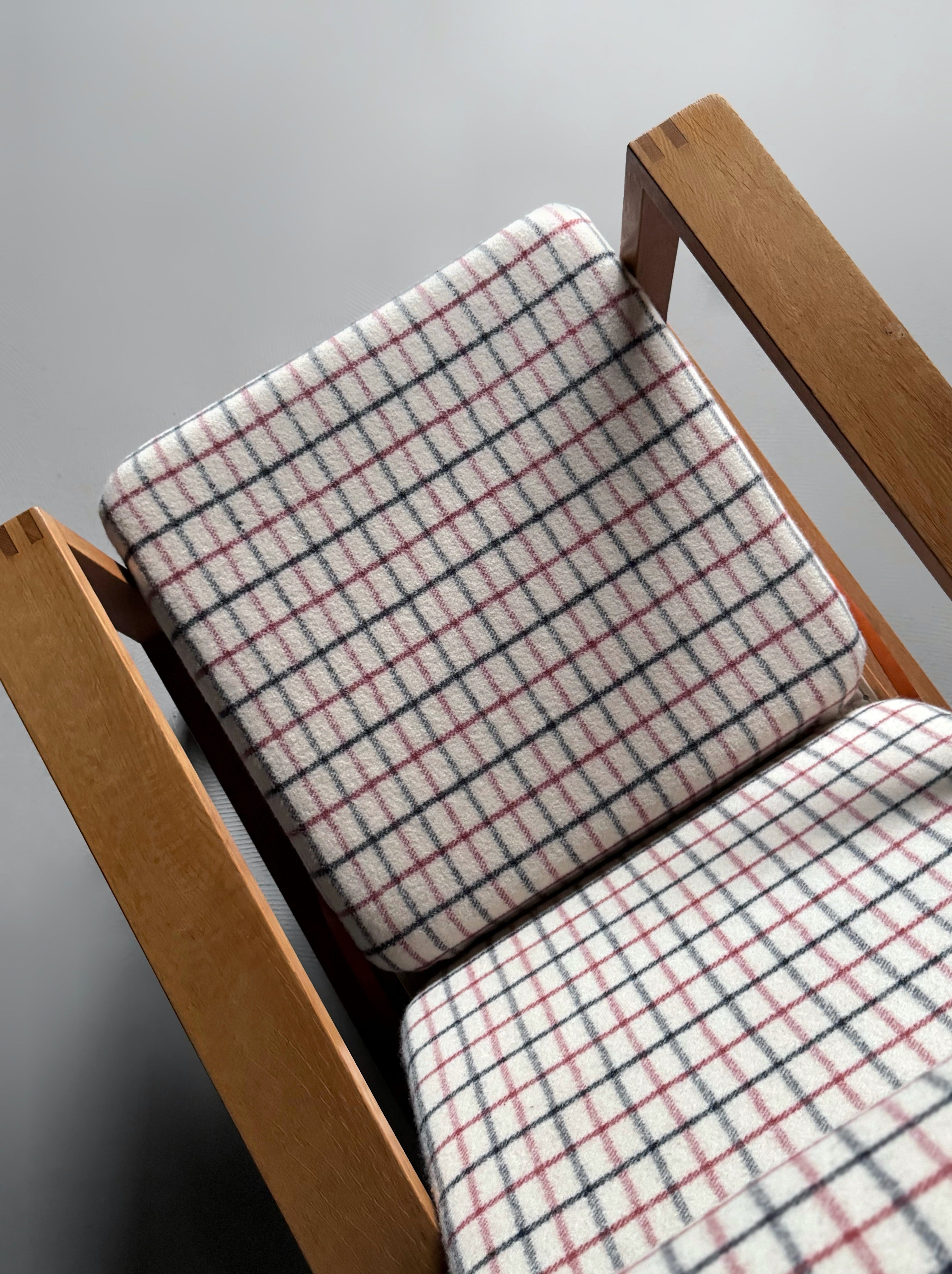 Model 2254 High-back Chair by Børge Mogensen