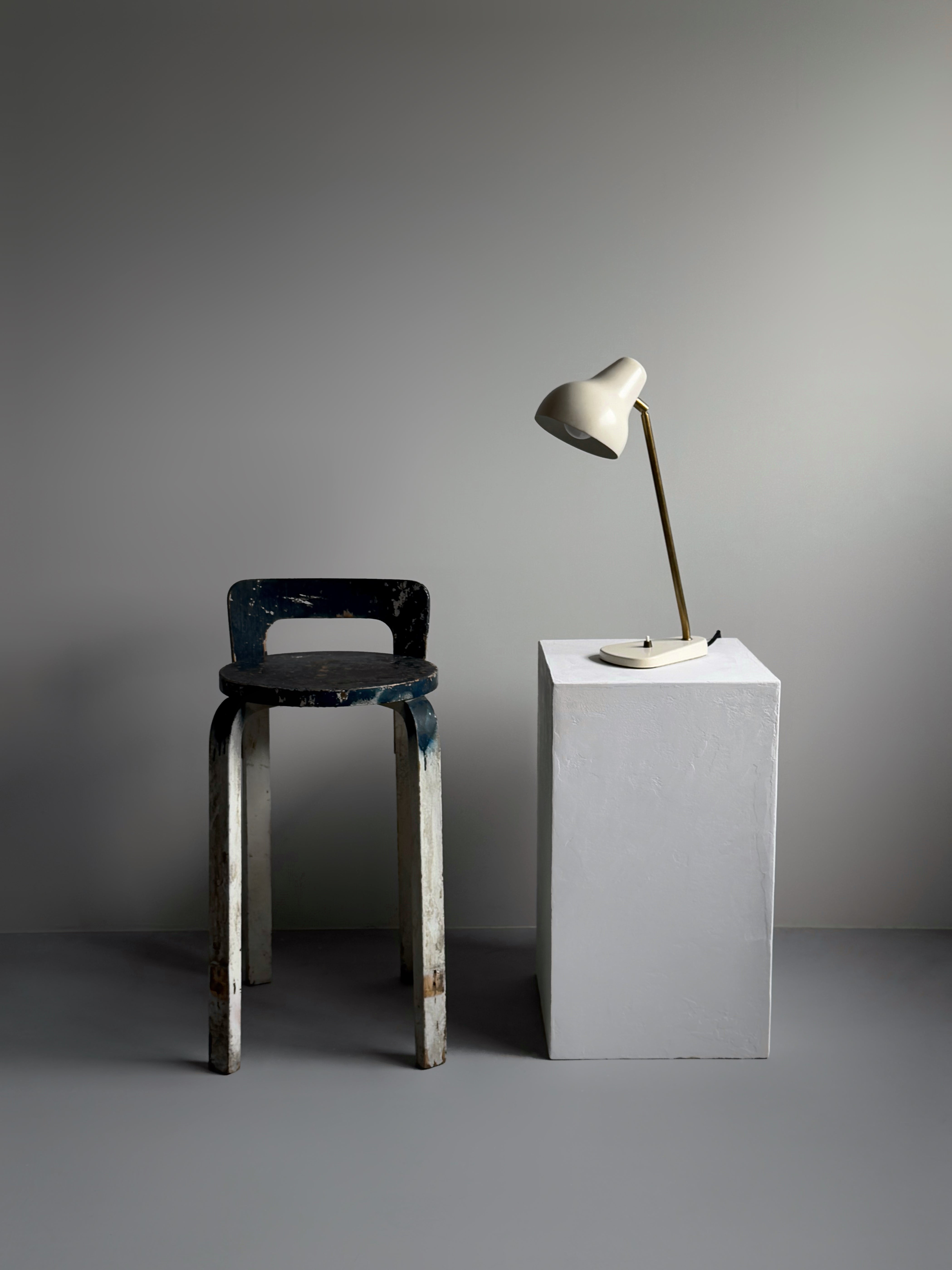 Early VL38 Table or Desk-Lamp, Vilhelm Lauritzen for Louis Poulsen, Denmark 1950