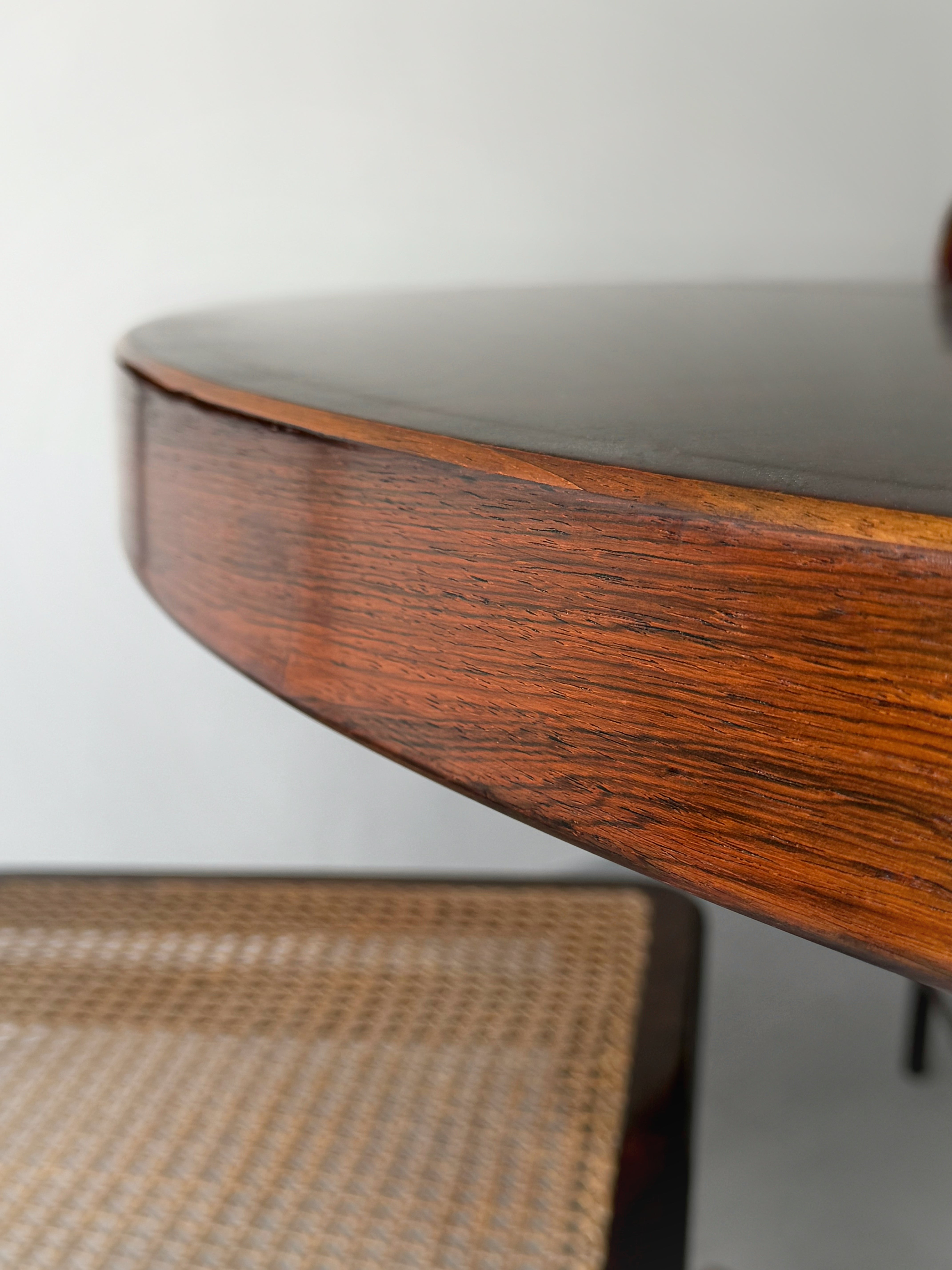 "Alex" Round Dining Table and ”Lucio” chairs by Sergio Rodrigues, Brazil 1960