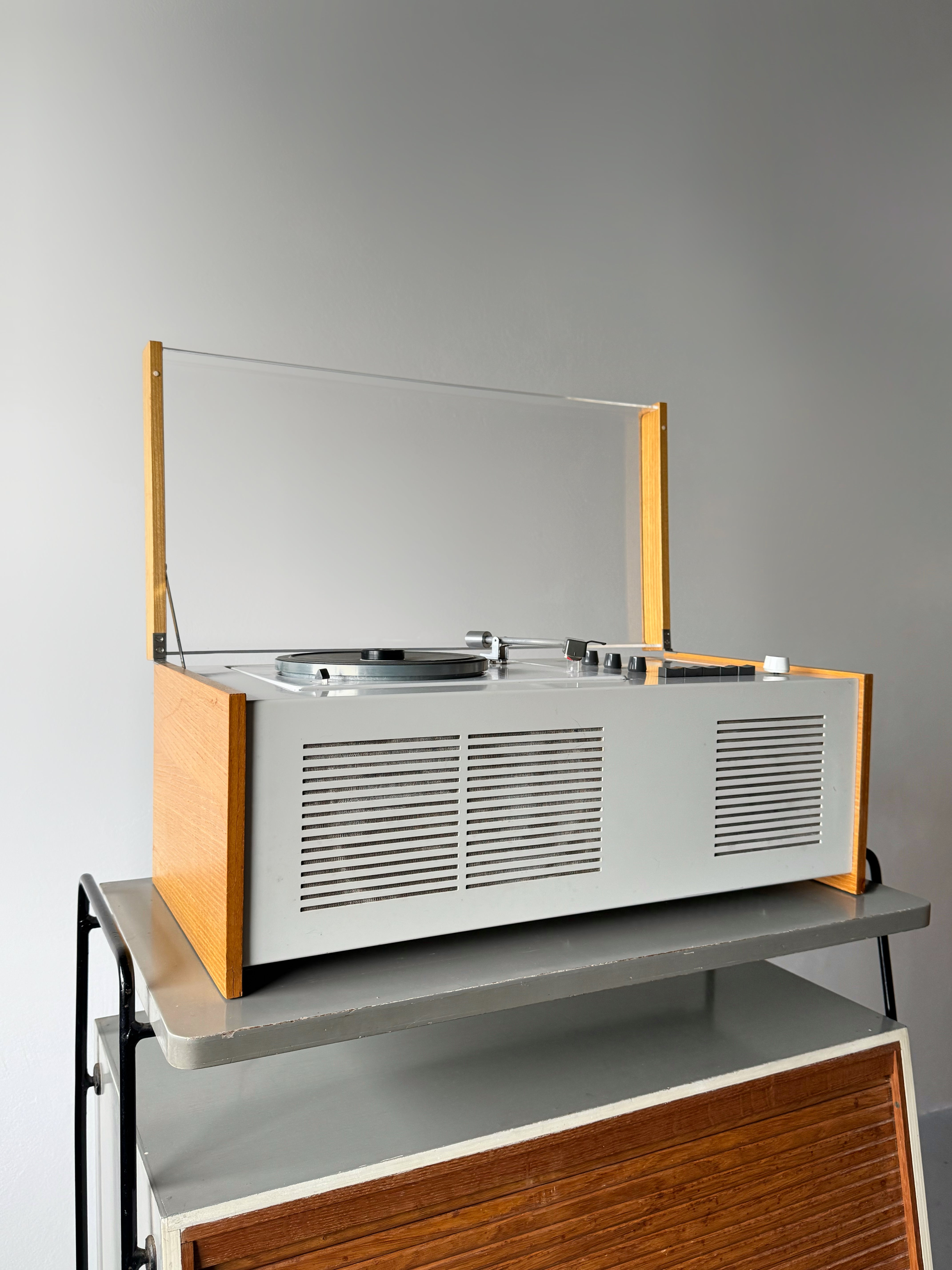 SK55 Phonosuper by Dieter Rams and Hans Gugelot for Braun