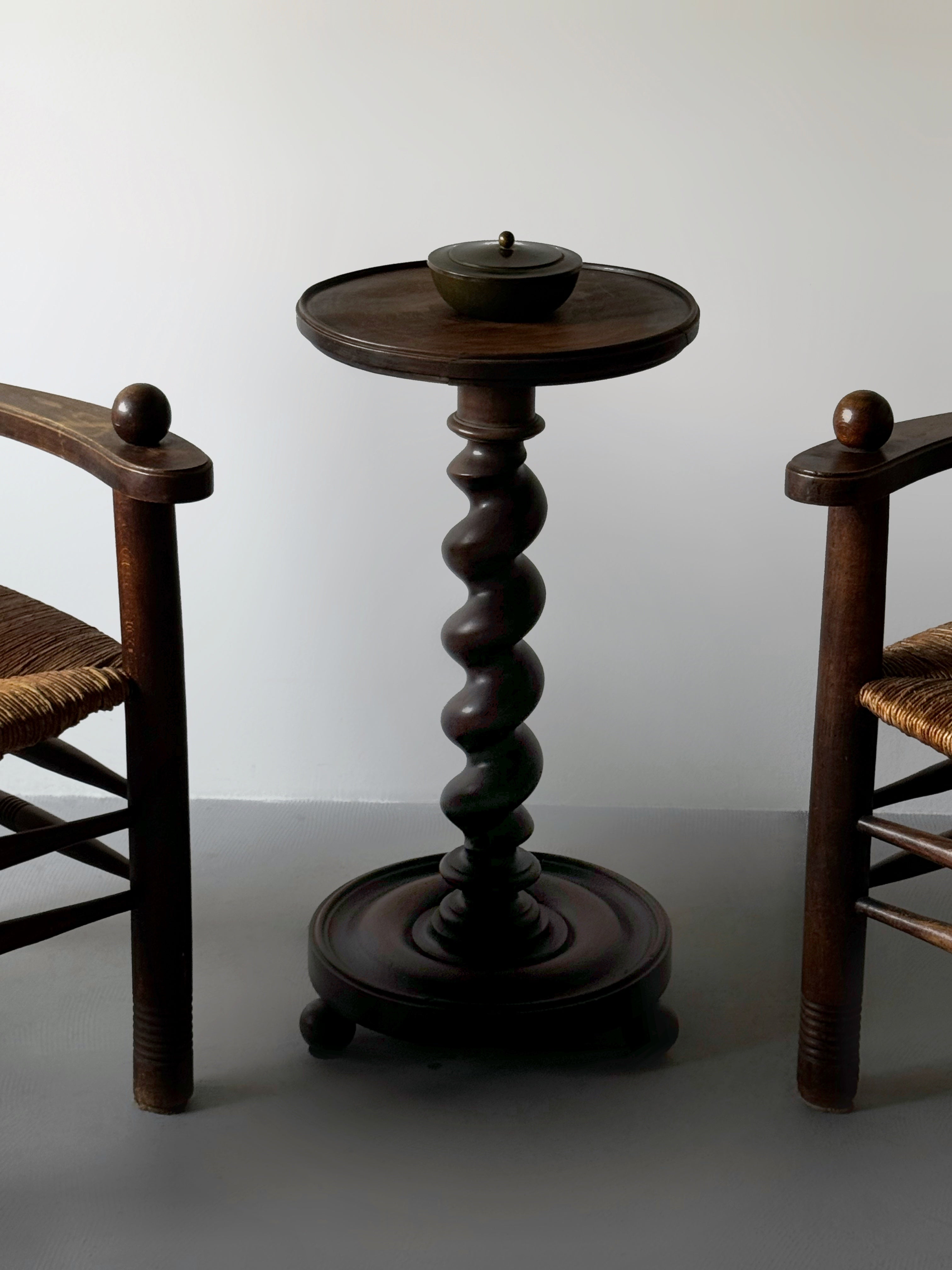 Display Sculpture Side Table