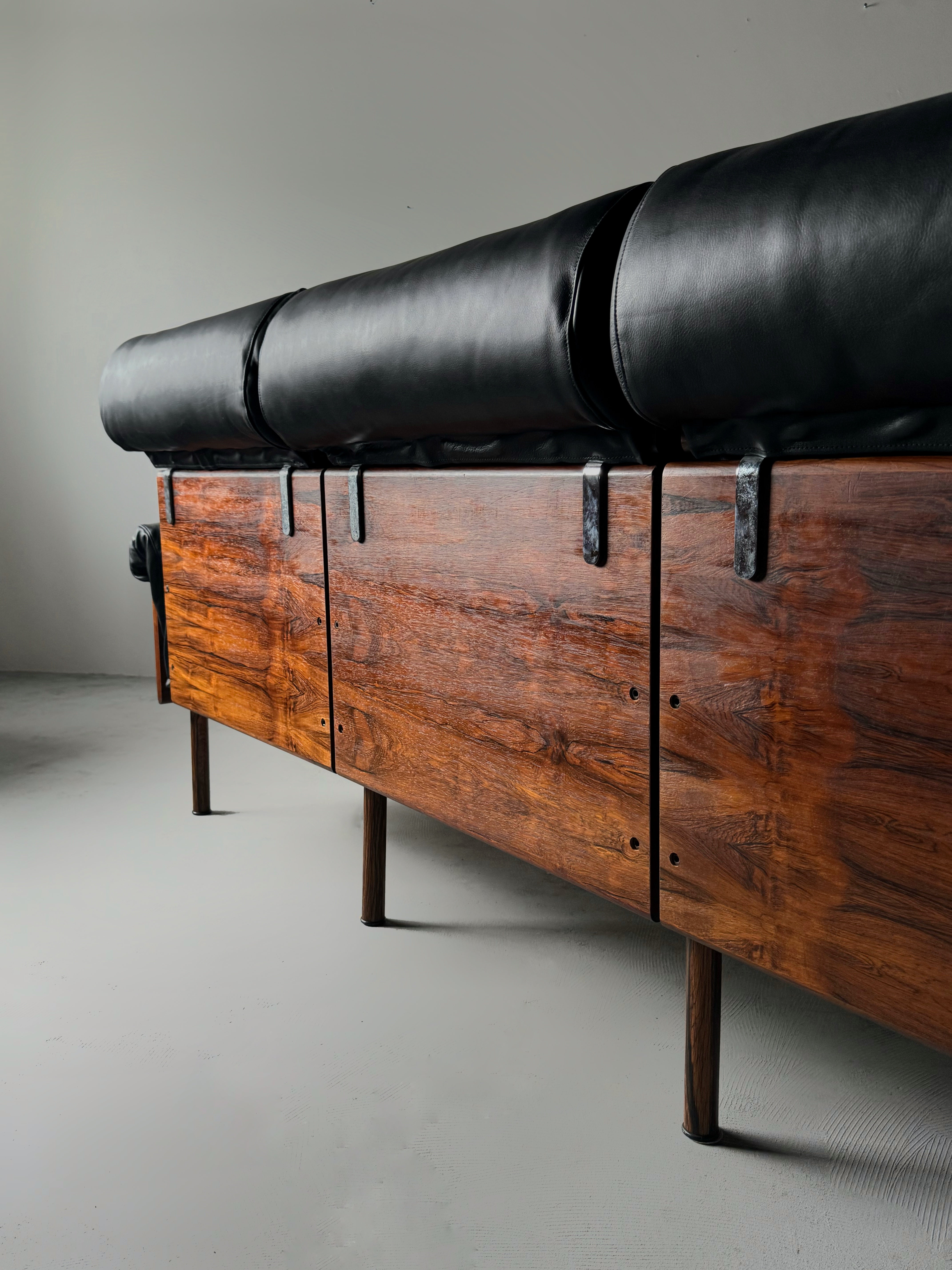 Model Ateljee Rosewood Sofa by Yrjö Kukkapuro for Haimi Finland, 1960s