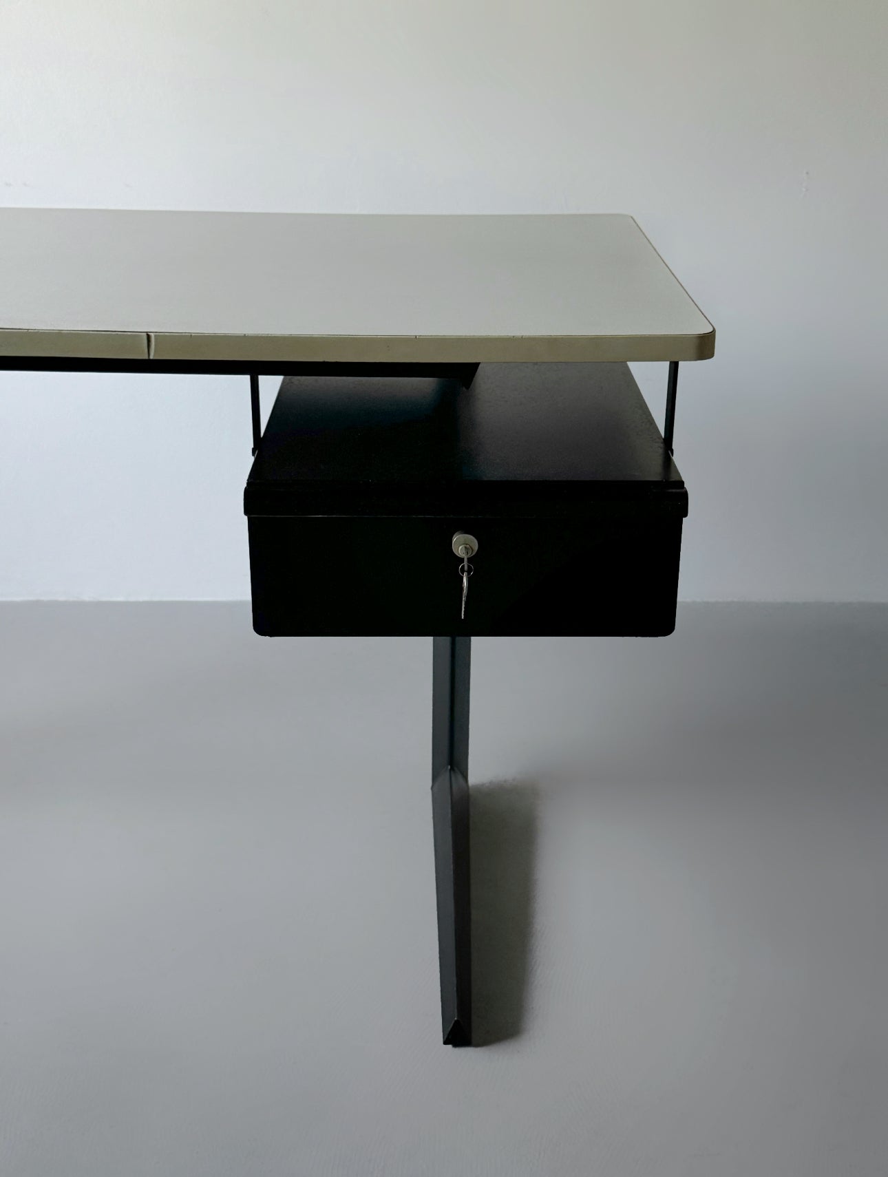 Result Desk by Friso Kramer for Ahrend de Cirkel, Holland 1958