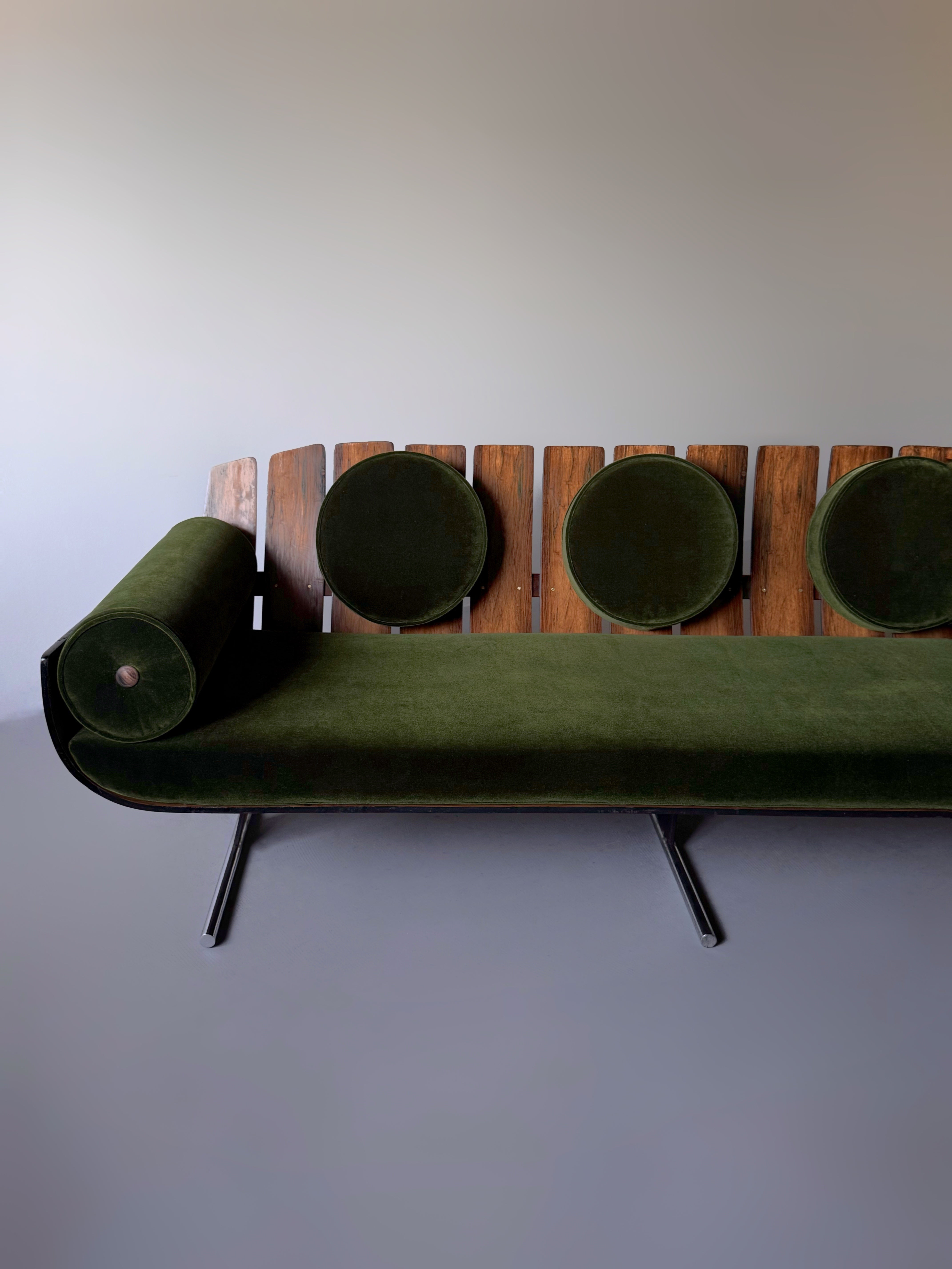 'Presidencial' Jacaranda Sofa by Jorge Zalszupin for L'Atelier, Brazil 1960s