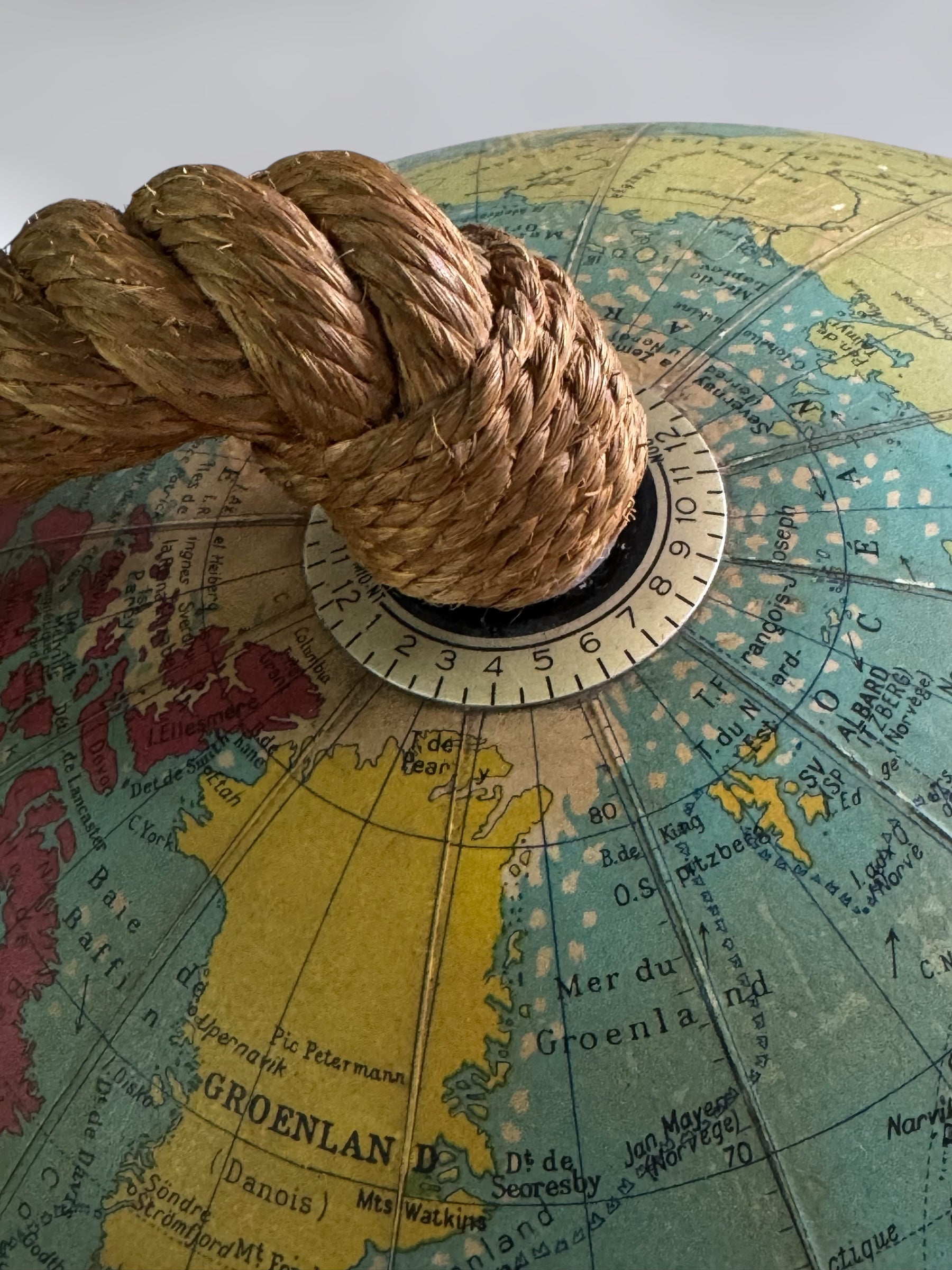 Globe terrestre Taride by Adrien Audoux & Frida Minet, France 1950s