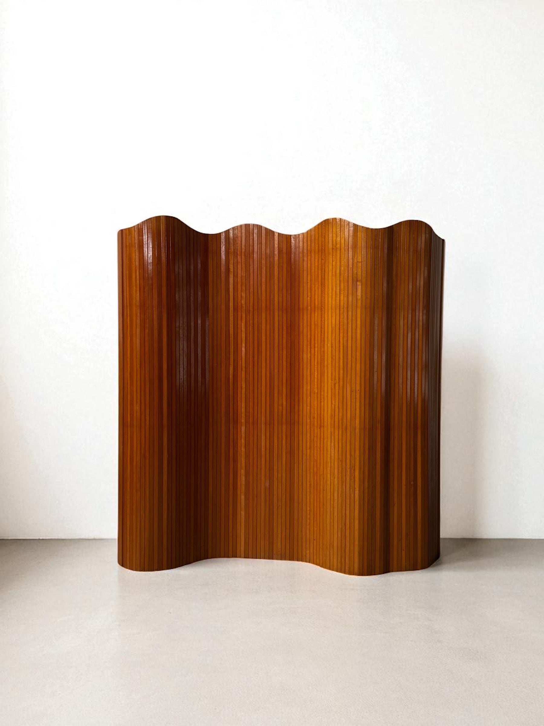 French Rolling Wood Screen from Manufrance St.Etienne 1950s