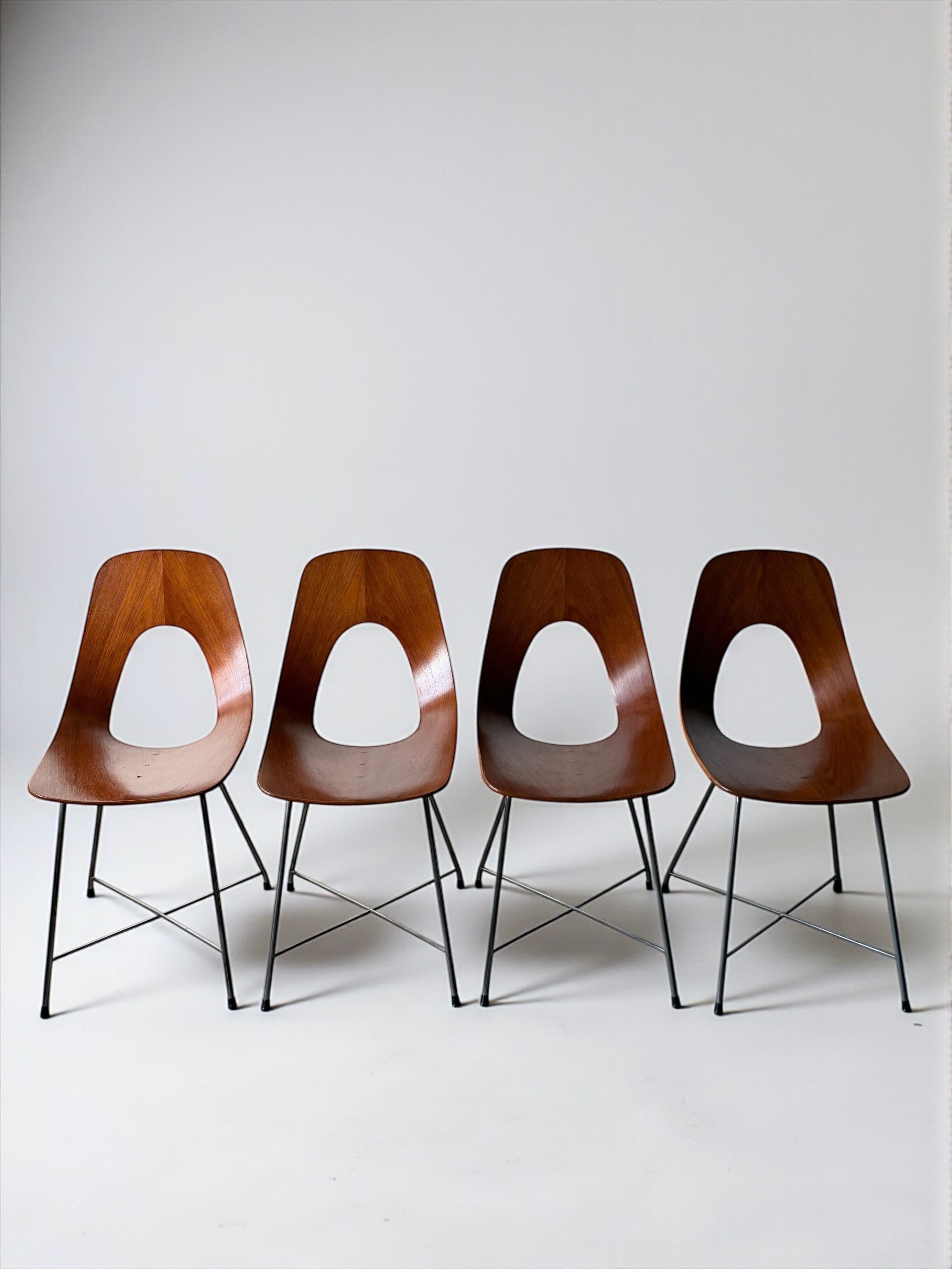 Set of 4 Dinning Chairs by Augusto Bozzi for Saporiti, Italy 1950s