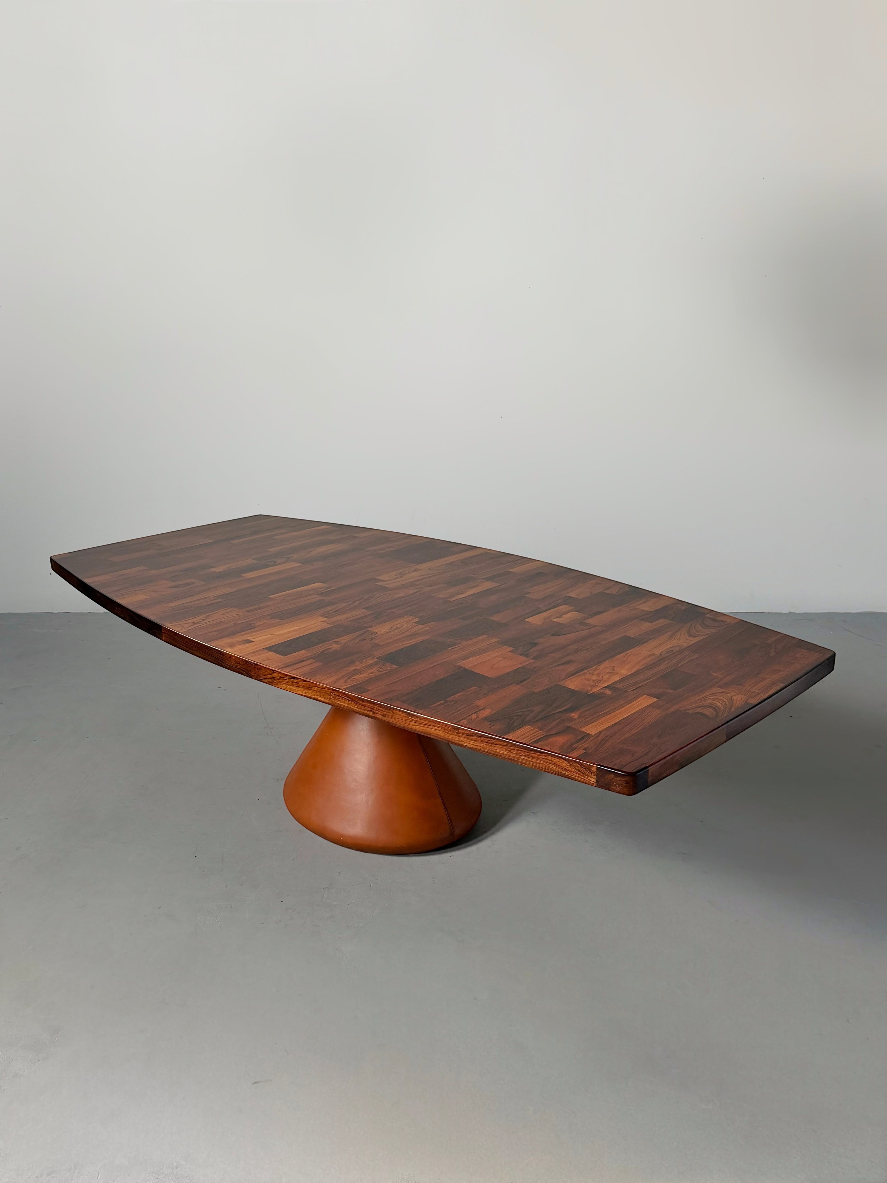 Guanabara Rosewood Dining Table by Jorge Zalszupin, Brazil 1959