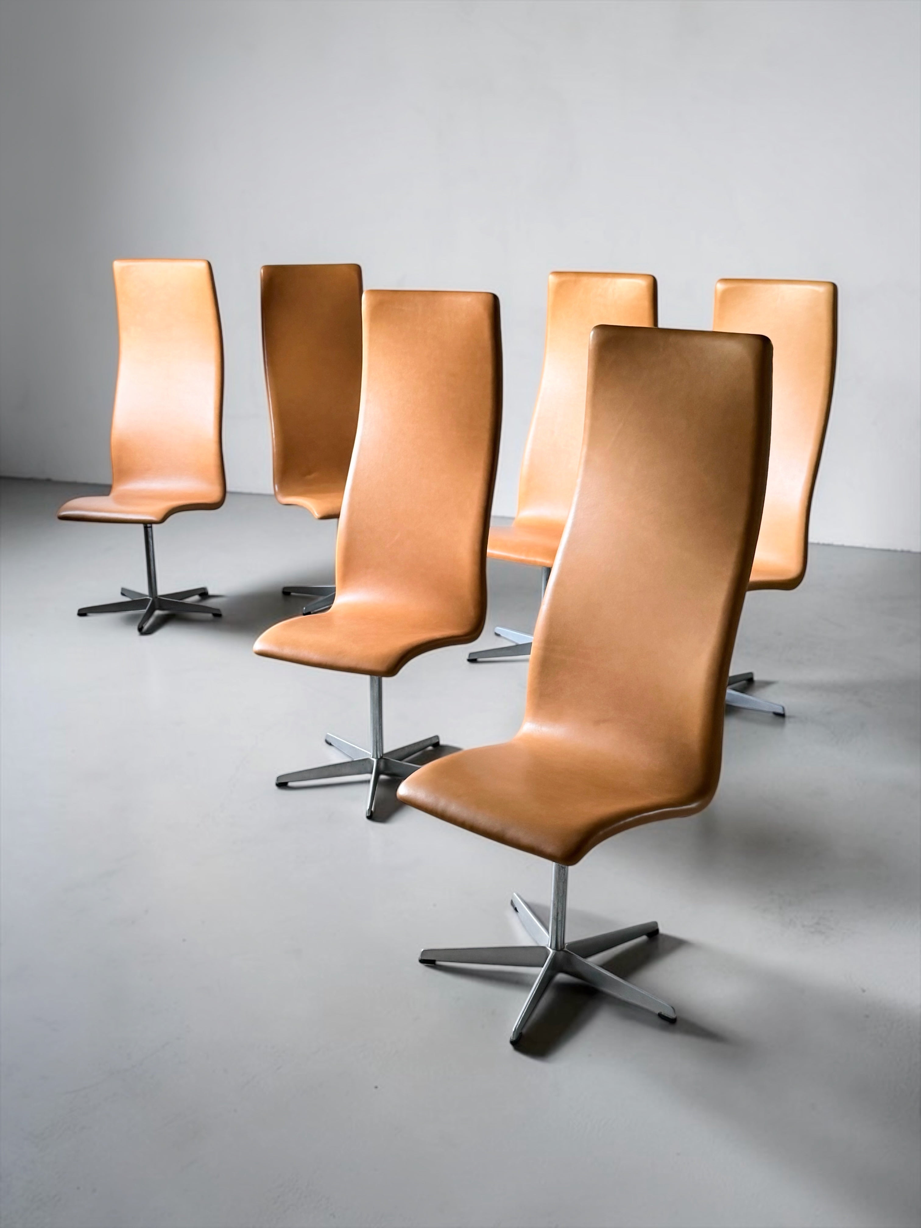 Set of 6 Oxford High-Back Swivel Chairs Model 3162 By Arne Jacobsen For Fritz Hansen, Denmark 1965