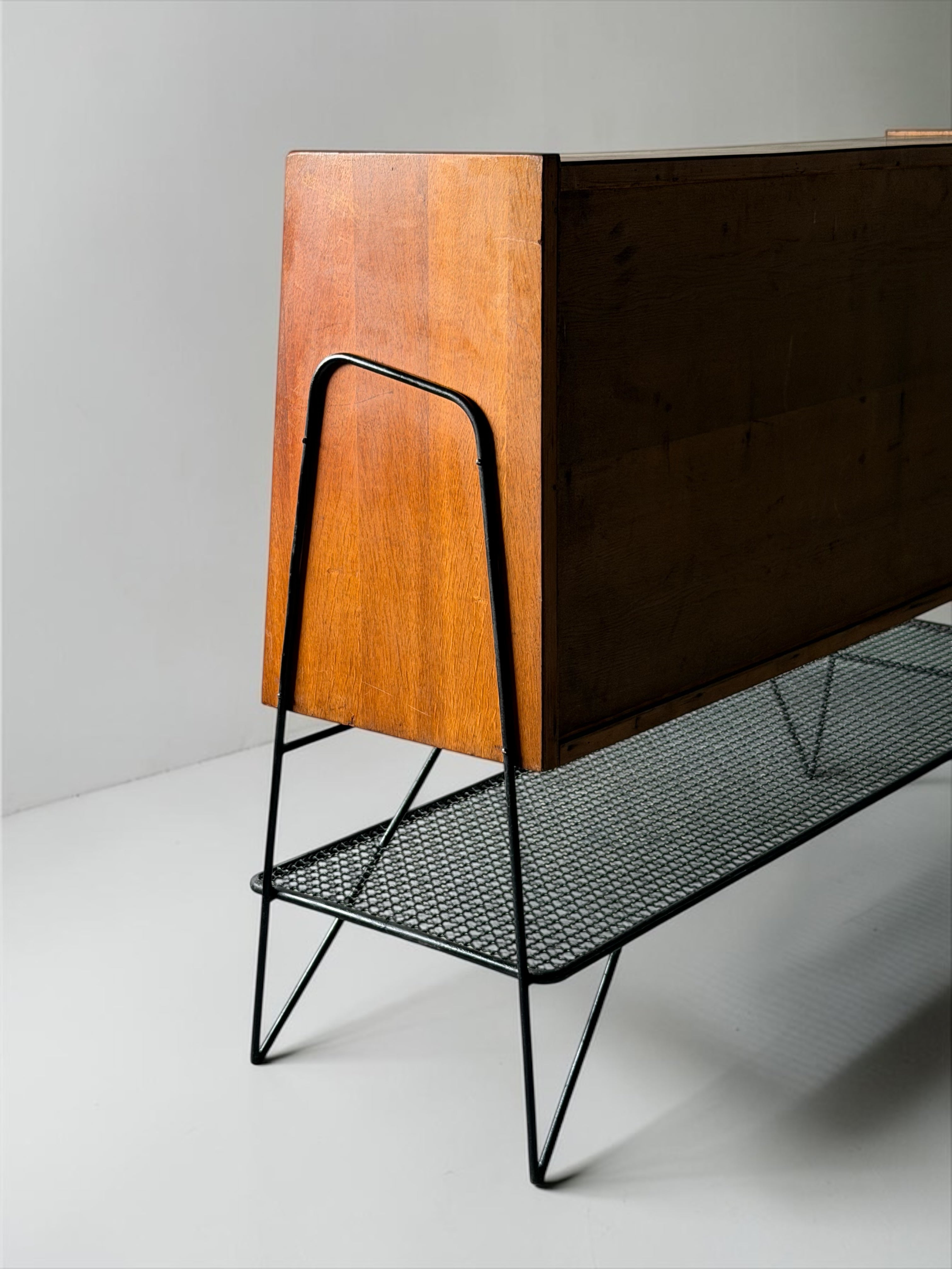 Cabinet in oak and black metal by Jacques Hitier for Tubauto, France 1950s
