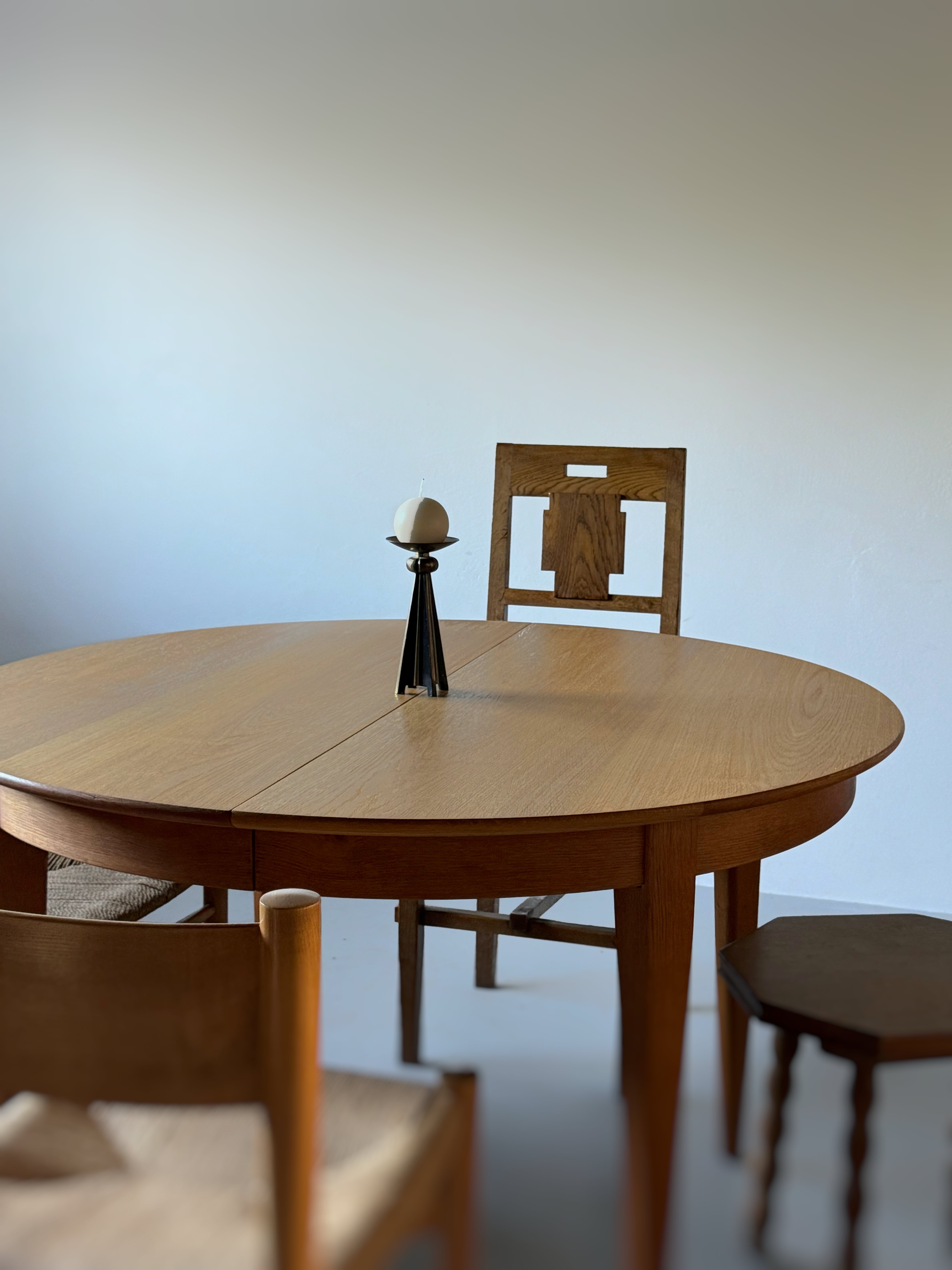 Oak Extendable Dining Table with 3 Inner Leaves by Henning Kjærnulf