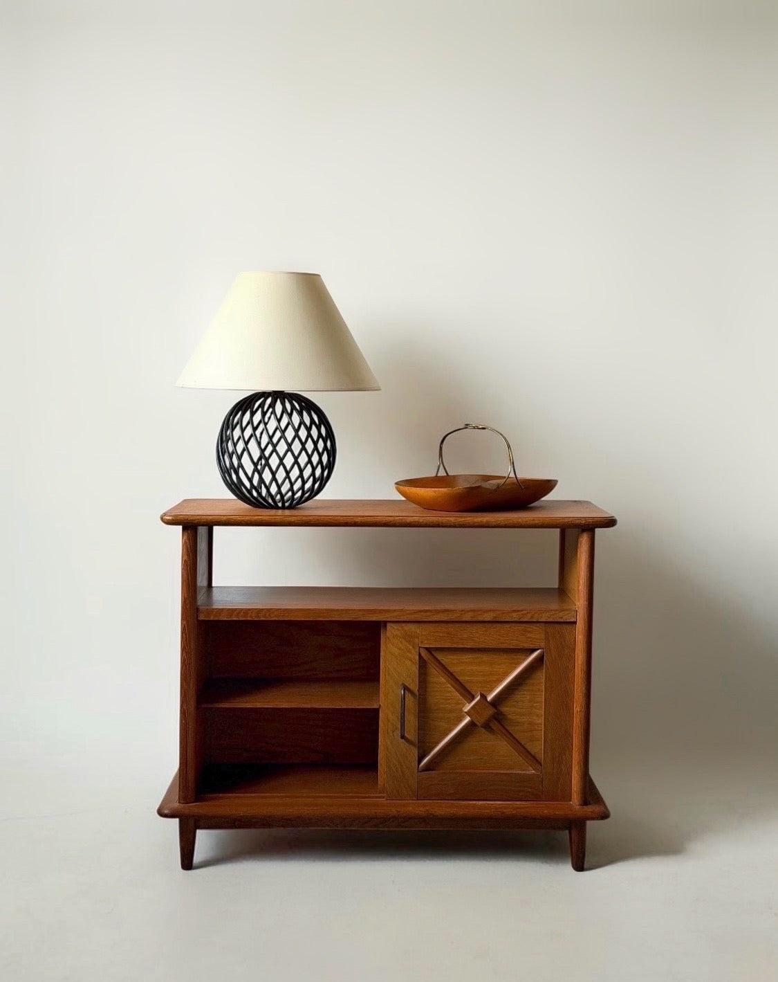 Sculptural Woven Metal Table Lamp, 1950s　