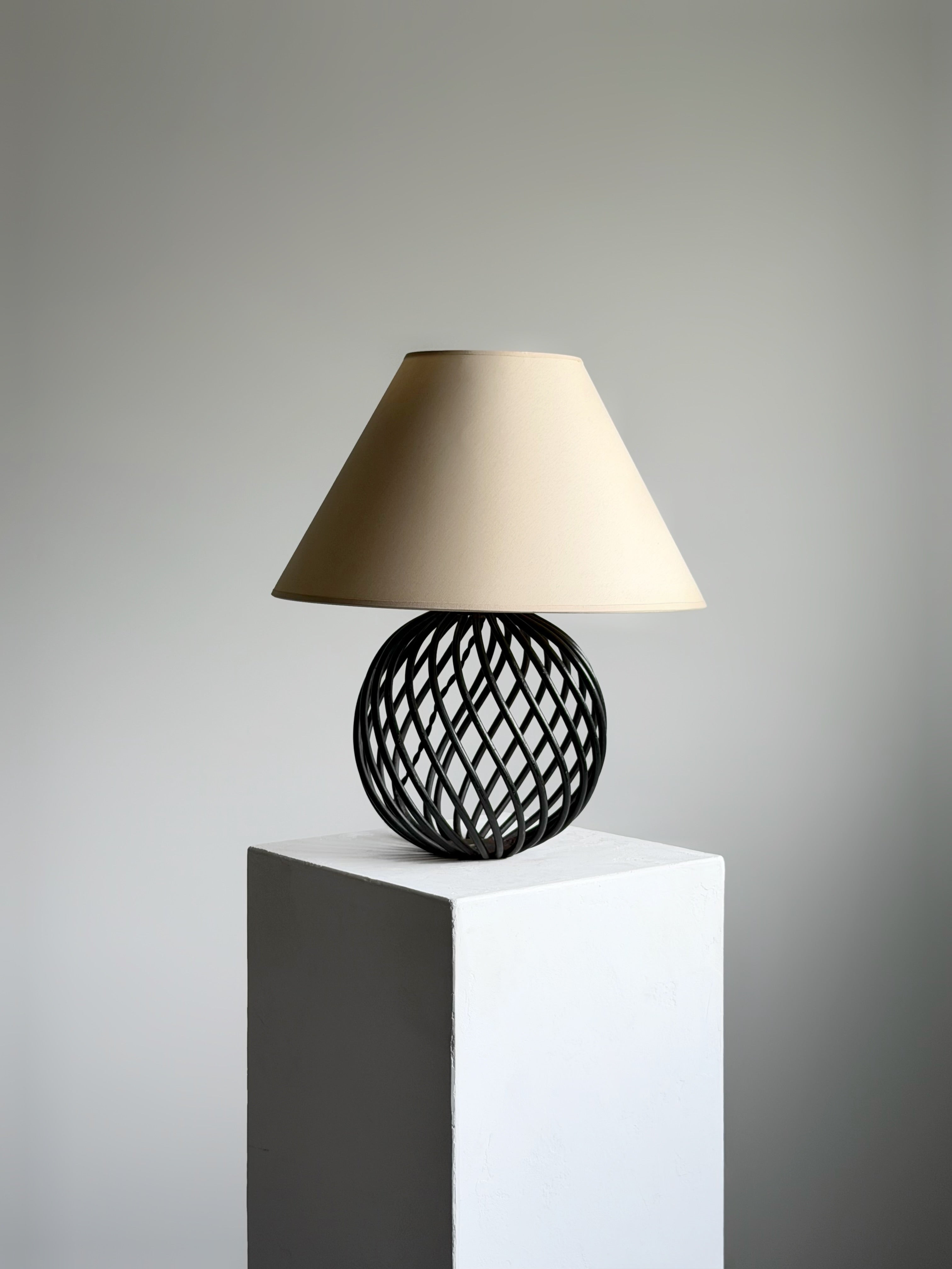 Sculptural Woven Metal Table Lamp, 1950s　