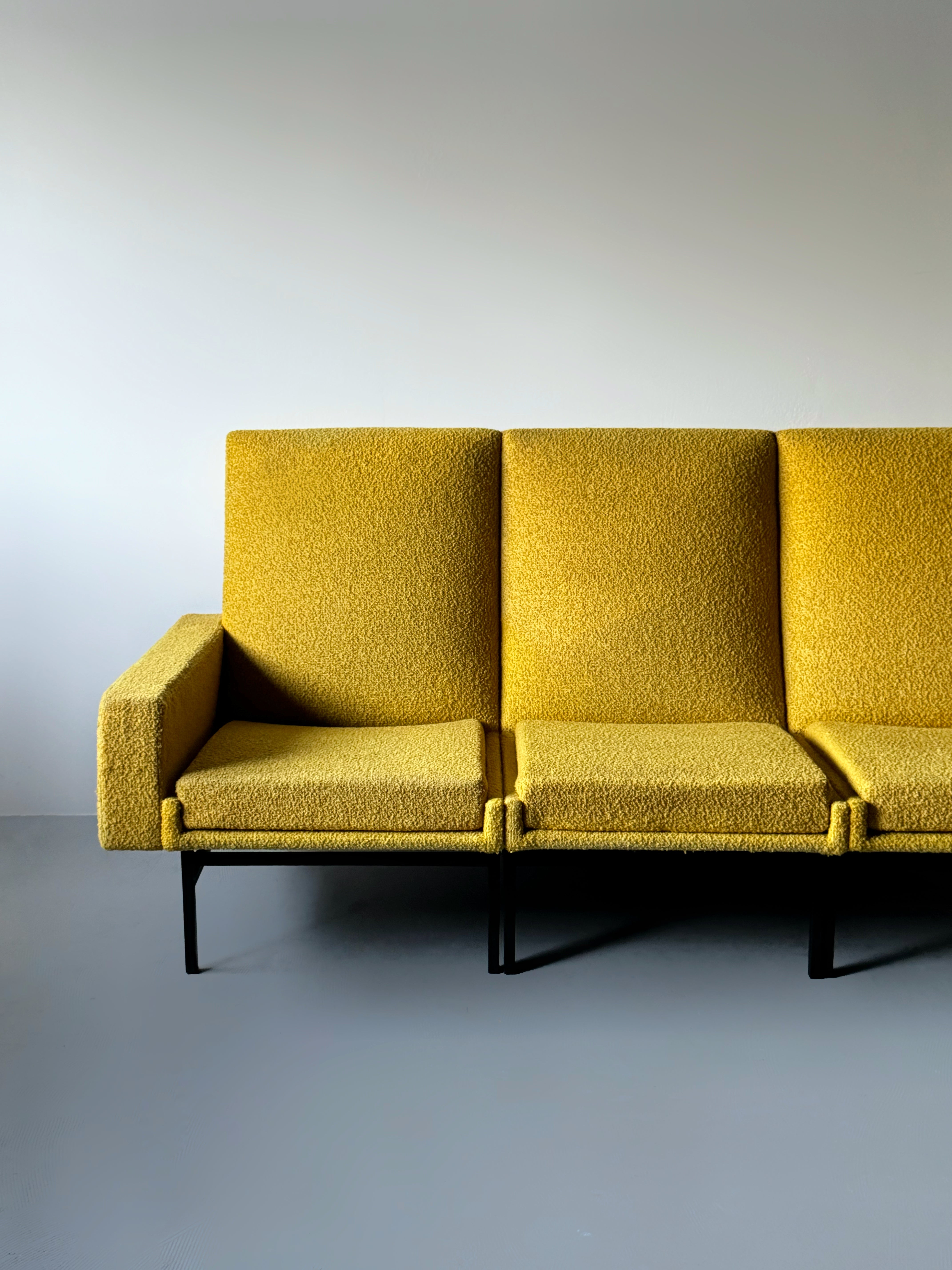 Model 642 Sofa by A.R.P. for Steiner, France 1950s