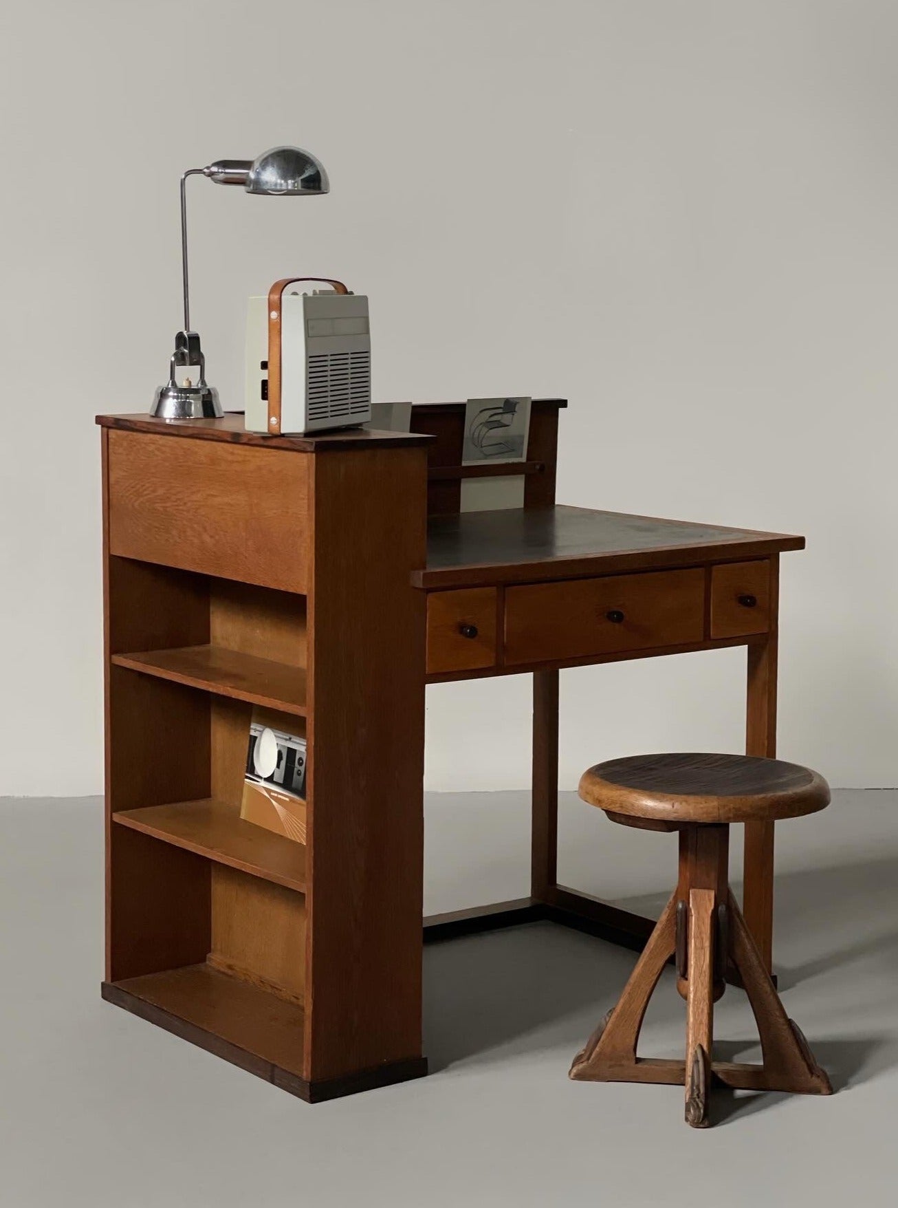 Hague Style writing desk by P.E.L. Izeren for De Genneper Molen