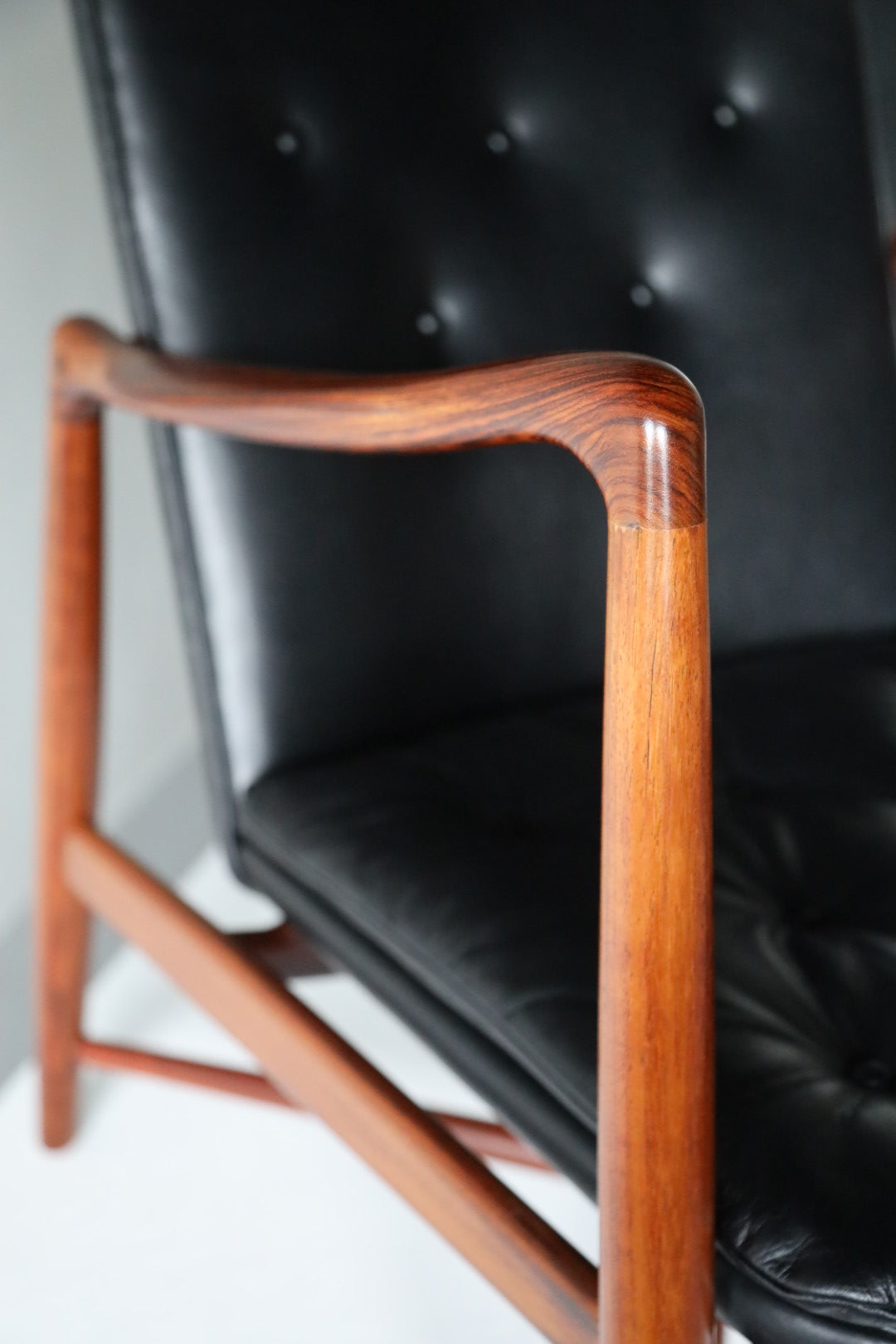 BO59 fireplace chair in rosewood by Finn Juhl