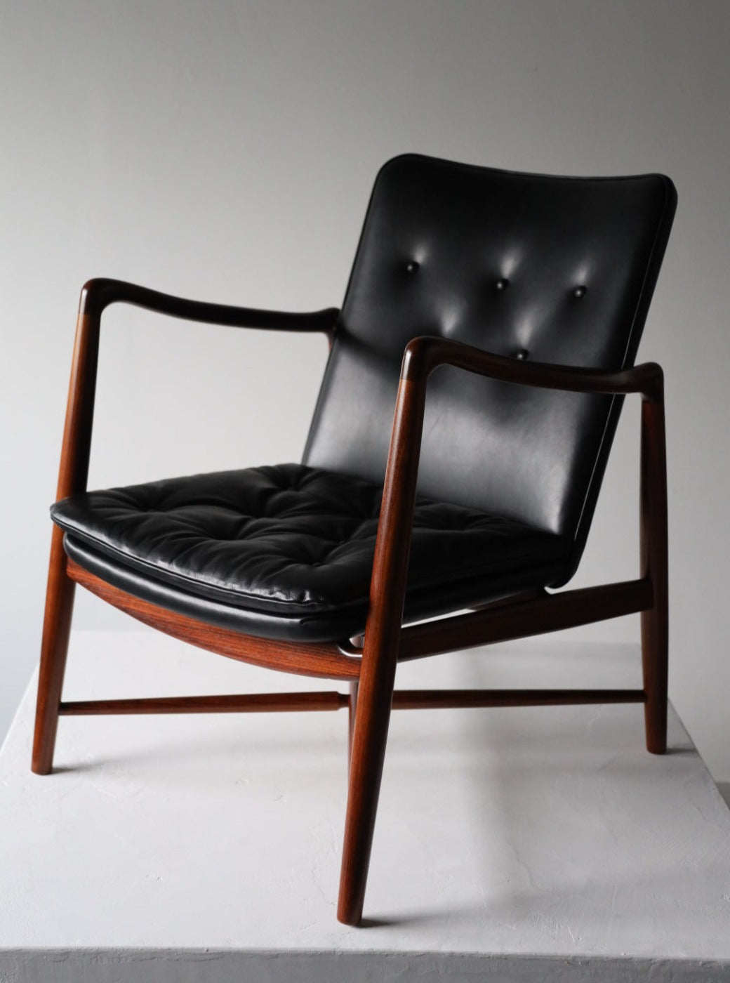 BO59 fireplace chair in rosewood by Finn Juhl