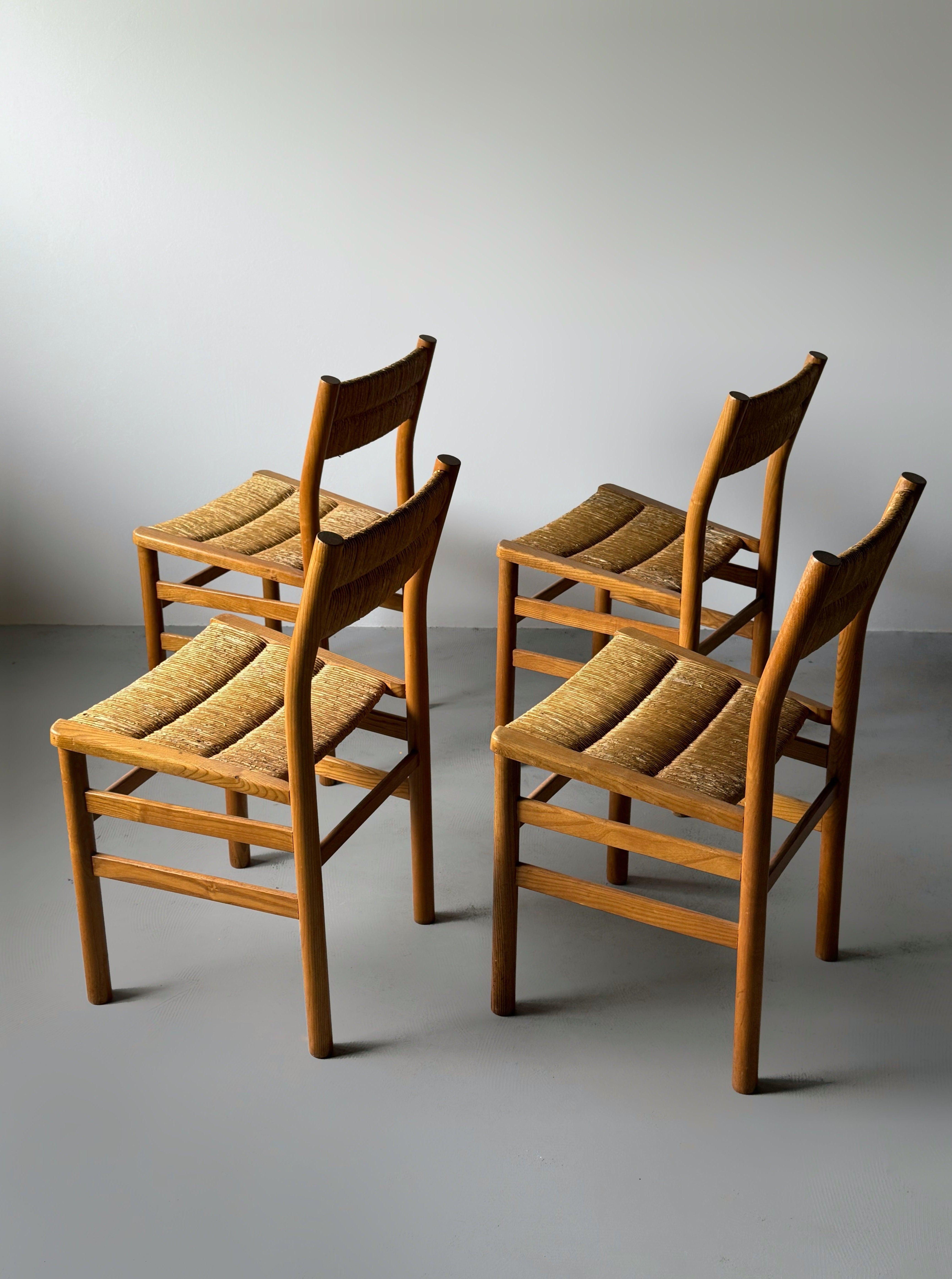 Set of 4 "Week-End" Rush Dining chairs in ash and straw by Pierre Gautier Delaye