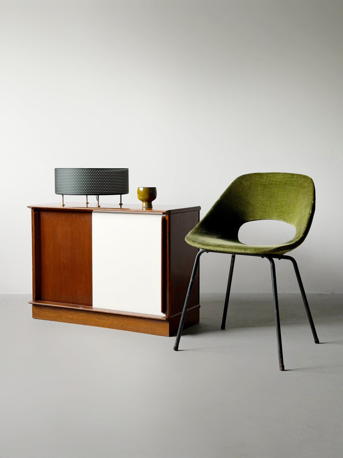 Tulip Chairs by Pierre Guariche 1950s