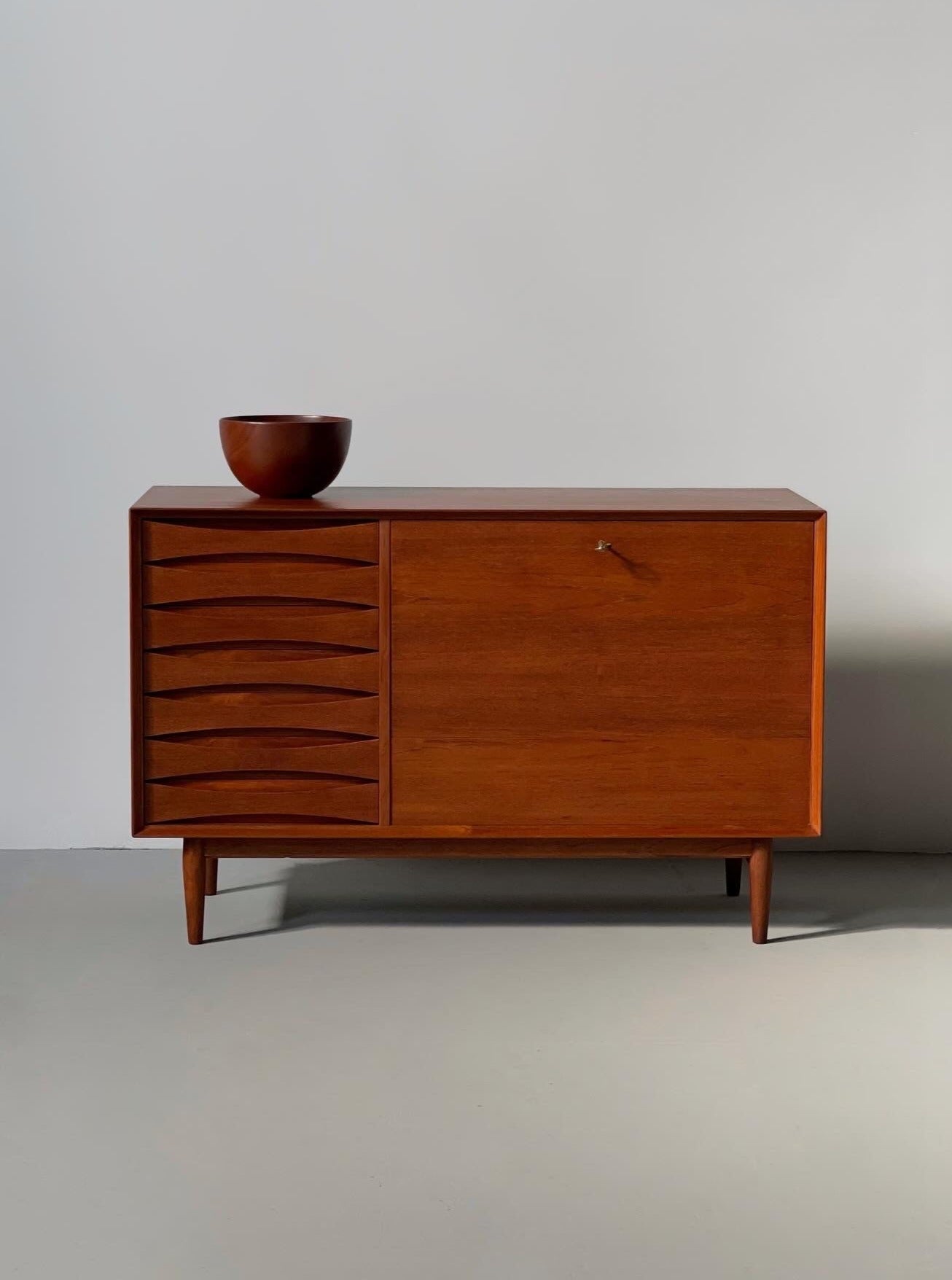 Arne Vodder Bar Credenza for Sibast Møbler