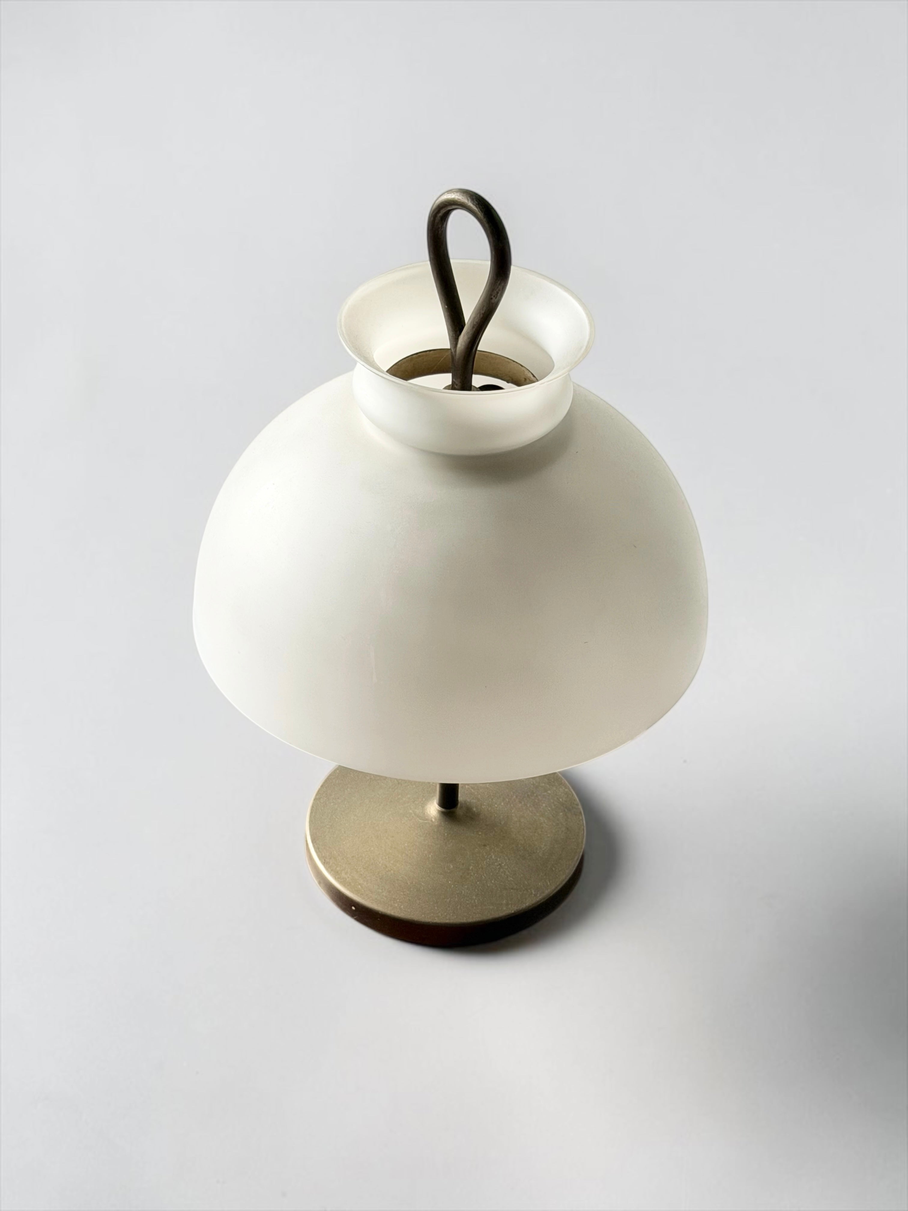 Mod. Arenzano Table Lamp by Ignazio Gardella for Azucena, 1960s