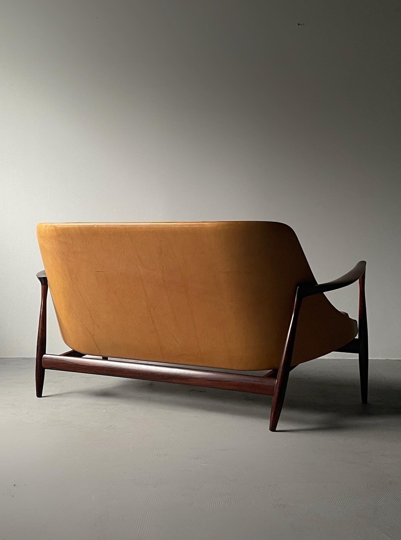 Elizabeth sofa in rosewood by Ib Kofod-Larsen