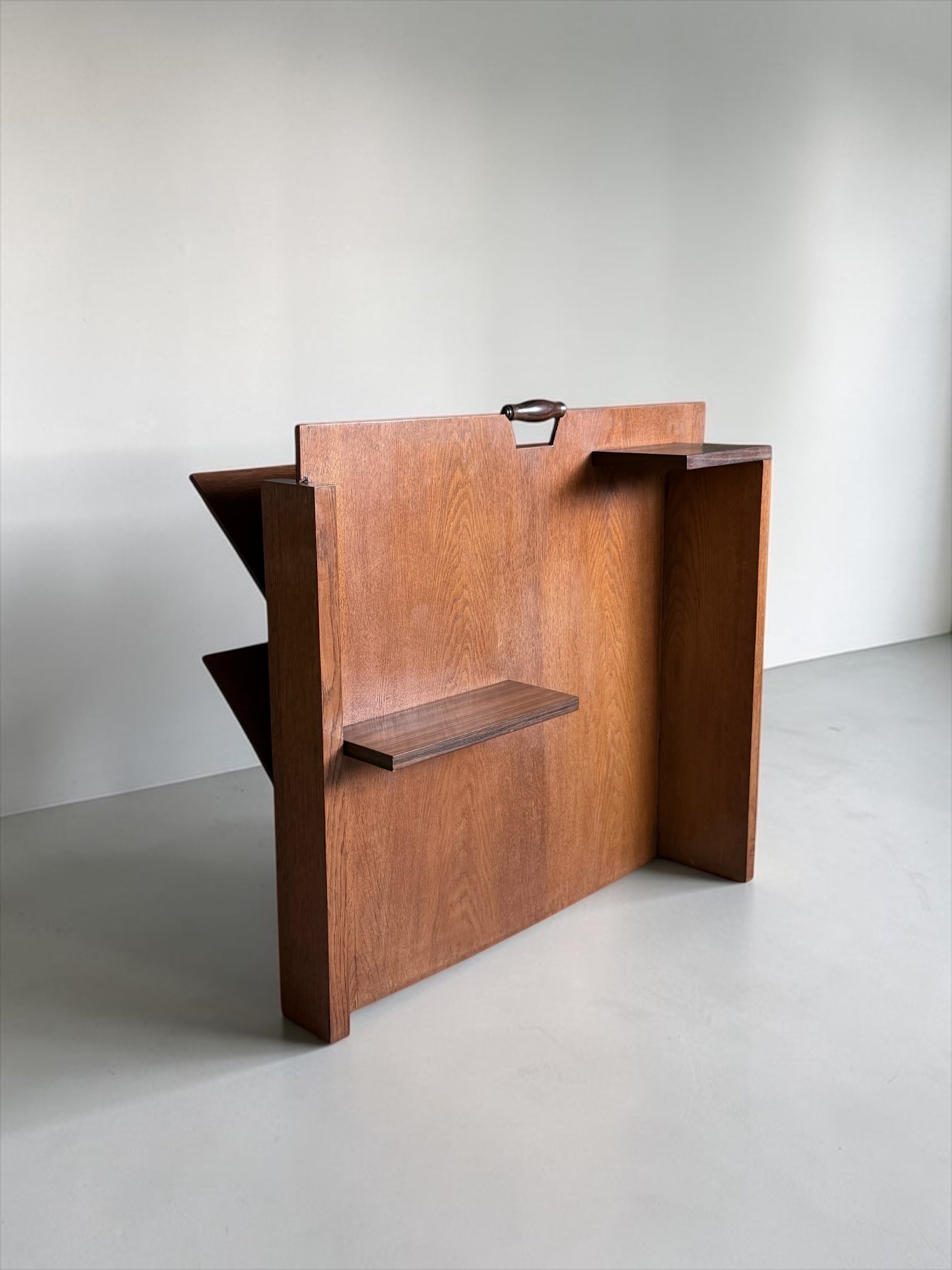 Art Deco Modernist Magazine Rack in Oak by Frits Spanjaard for L.O.V. Oosterbeek, 1920s
