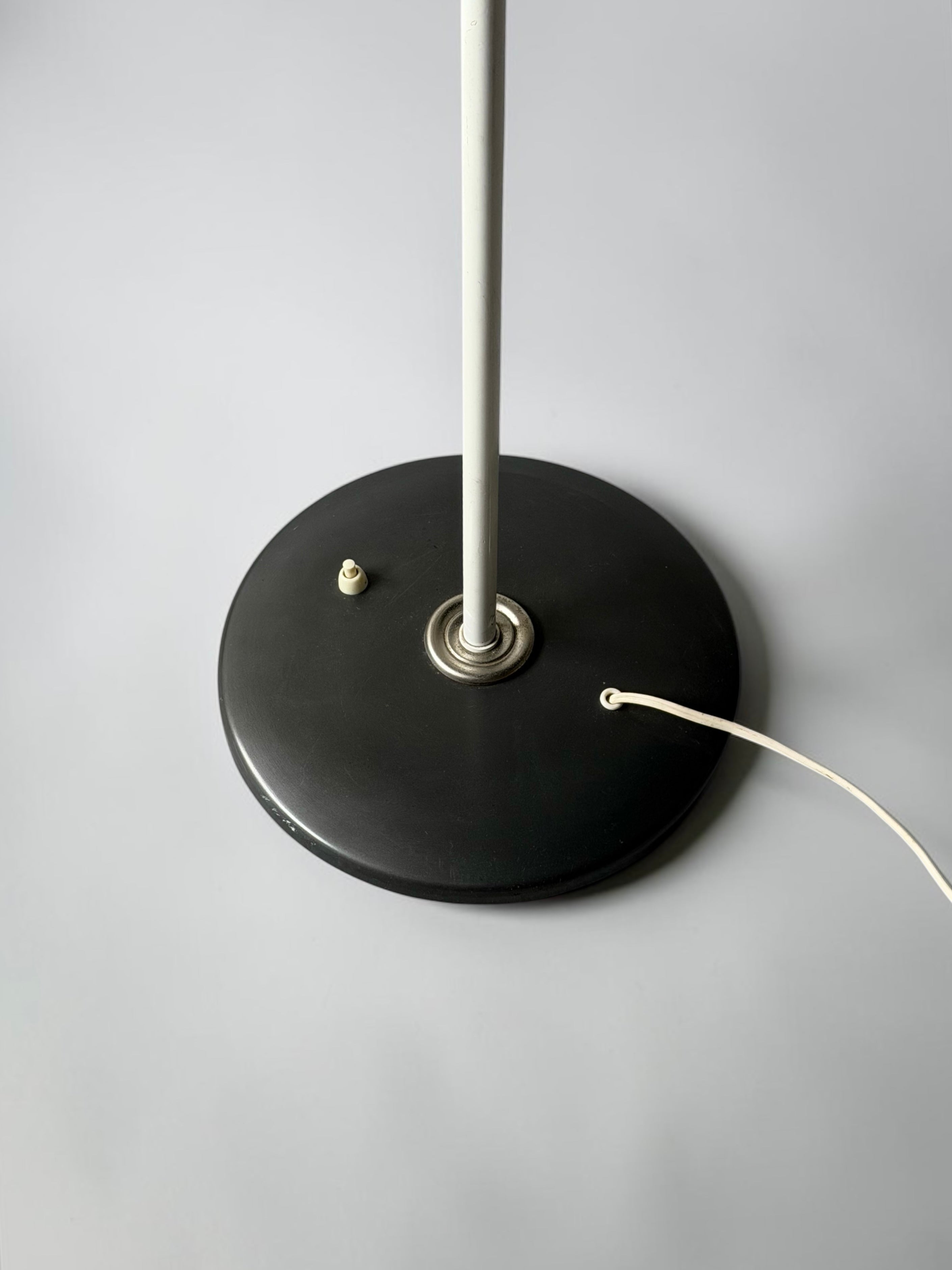 Floor Lamp by Willem Van Doorn 1960s