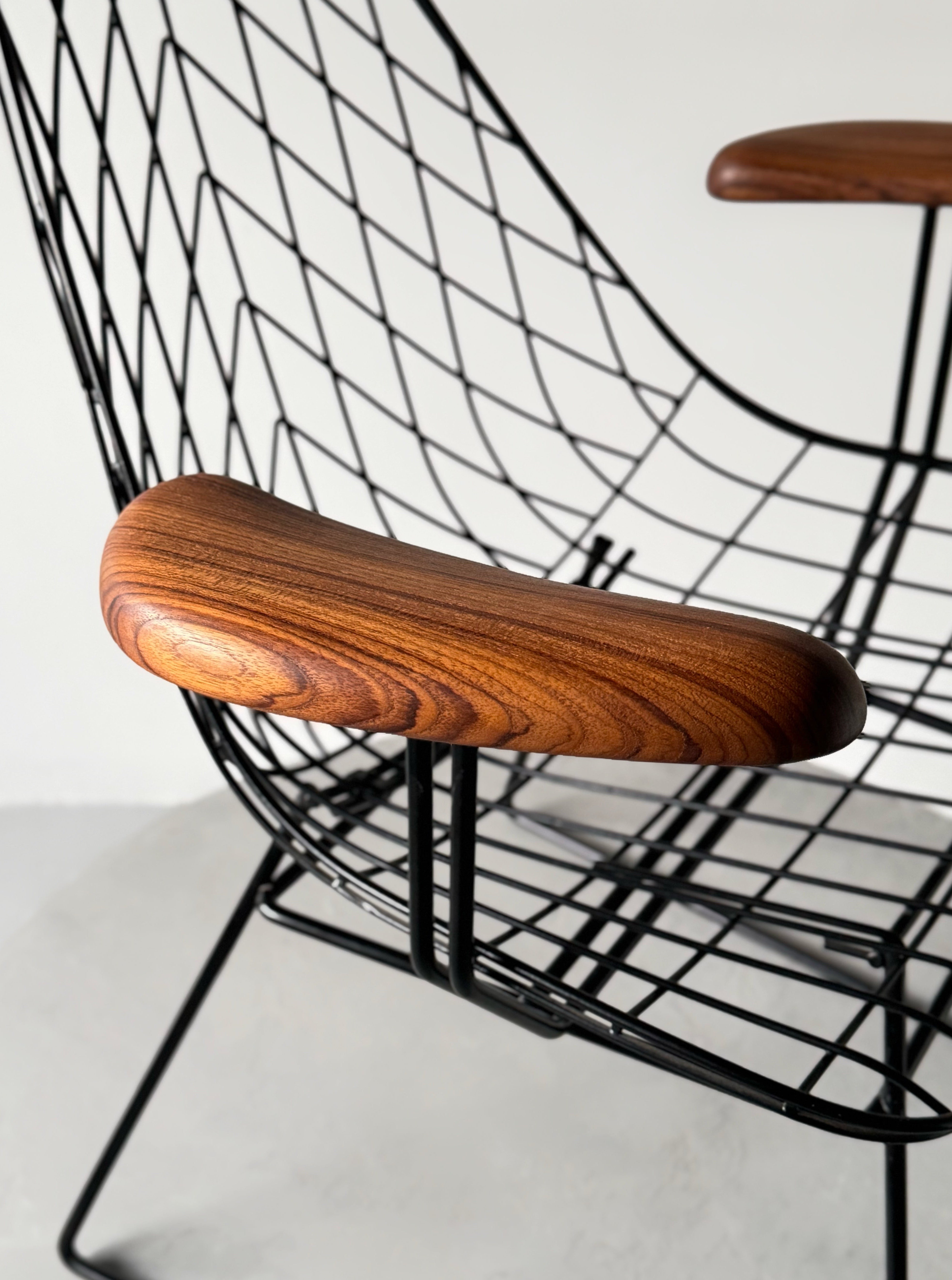 Wire leaf pattern arm chair by Cees Braakman and A. Dekker