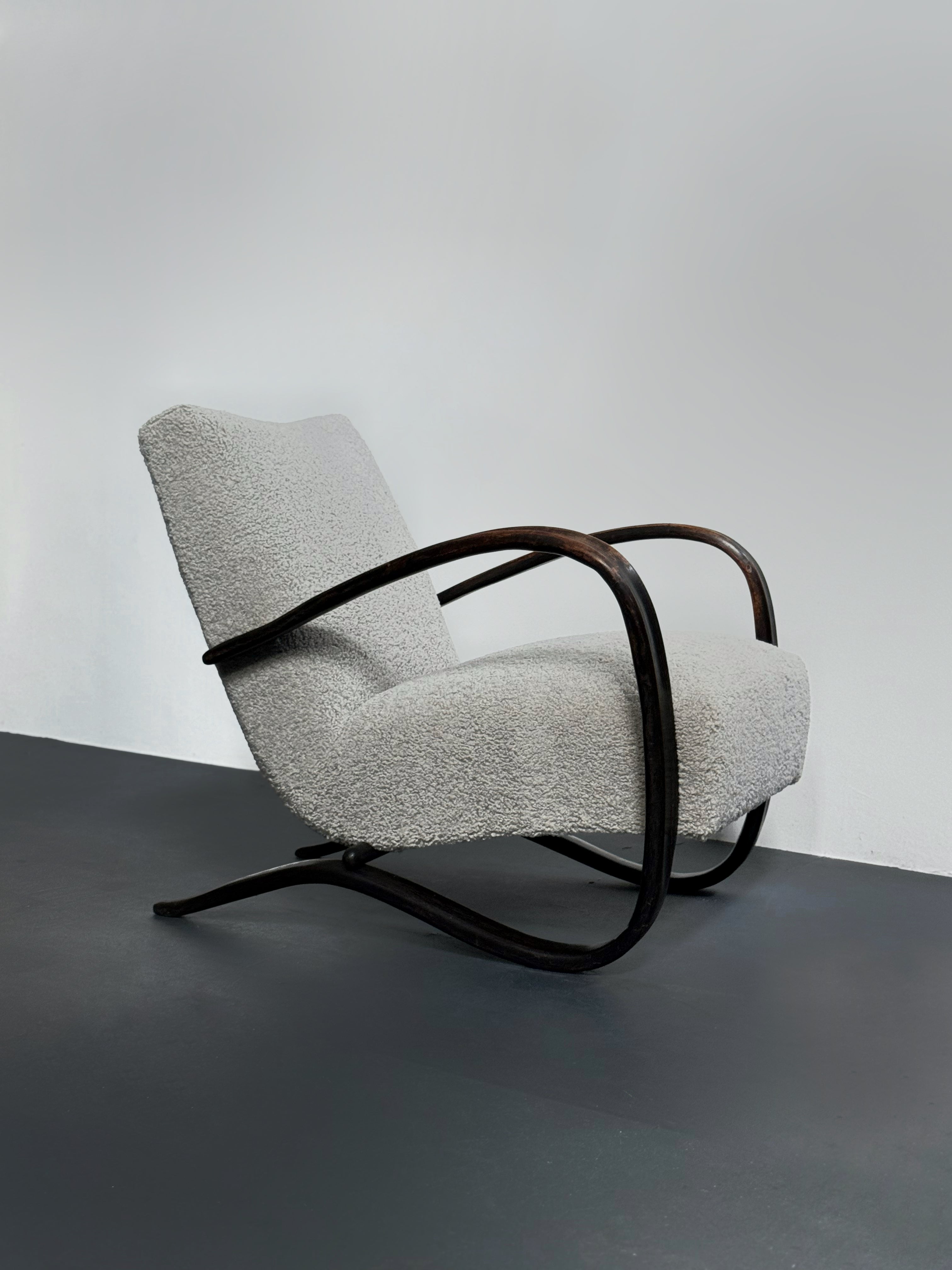 H269 lounge chair by Jindřich Halabala for Thonet, Czech Republic 1930s