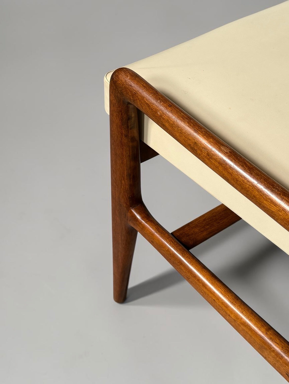 Model 676 Side Chair by Gio Ponti for Cassina, 1953　