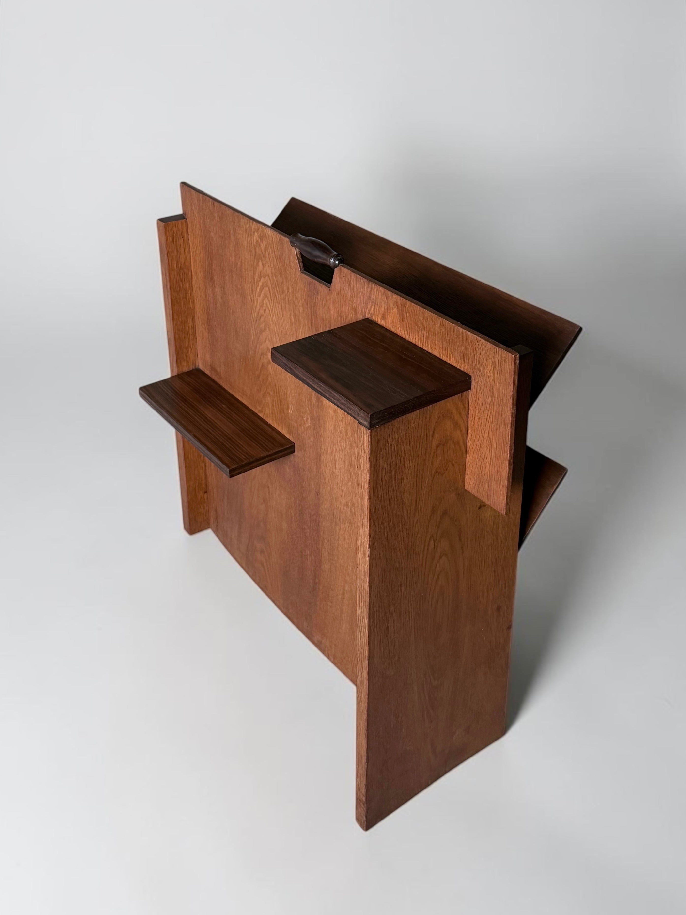 Art Deco Modernist Magazine Rack in Oak by Frits Spanjaard for L.O.V. Oosterbeek, 1920s