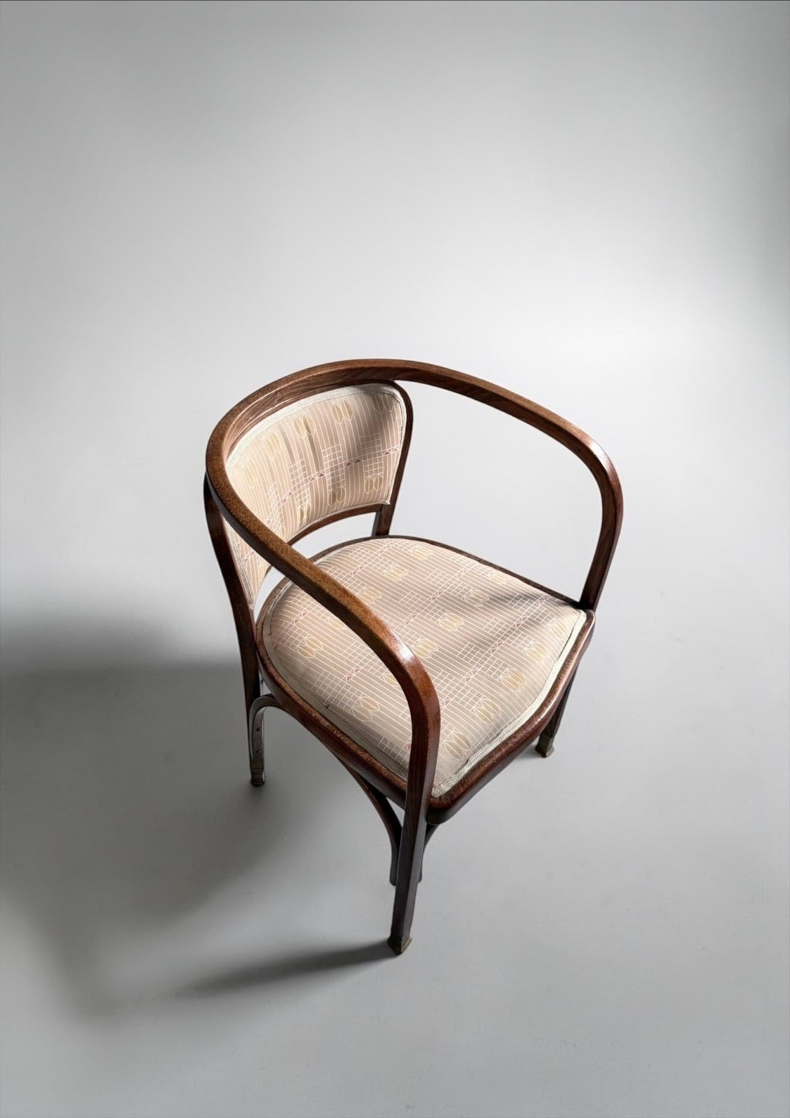 Set of 4 Model 715 Armchairs by Gustav Siegel (Austrian, 1880-1970) for J&J Kohn, Austria 1899　