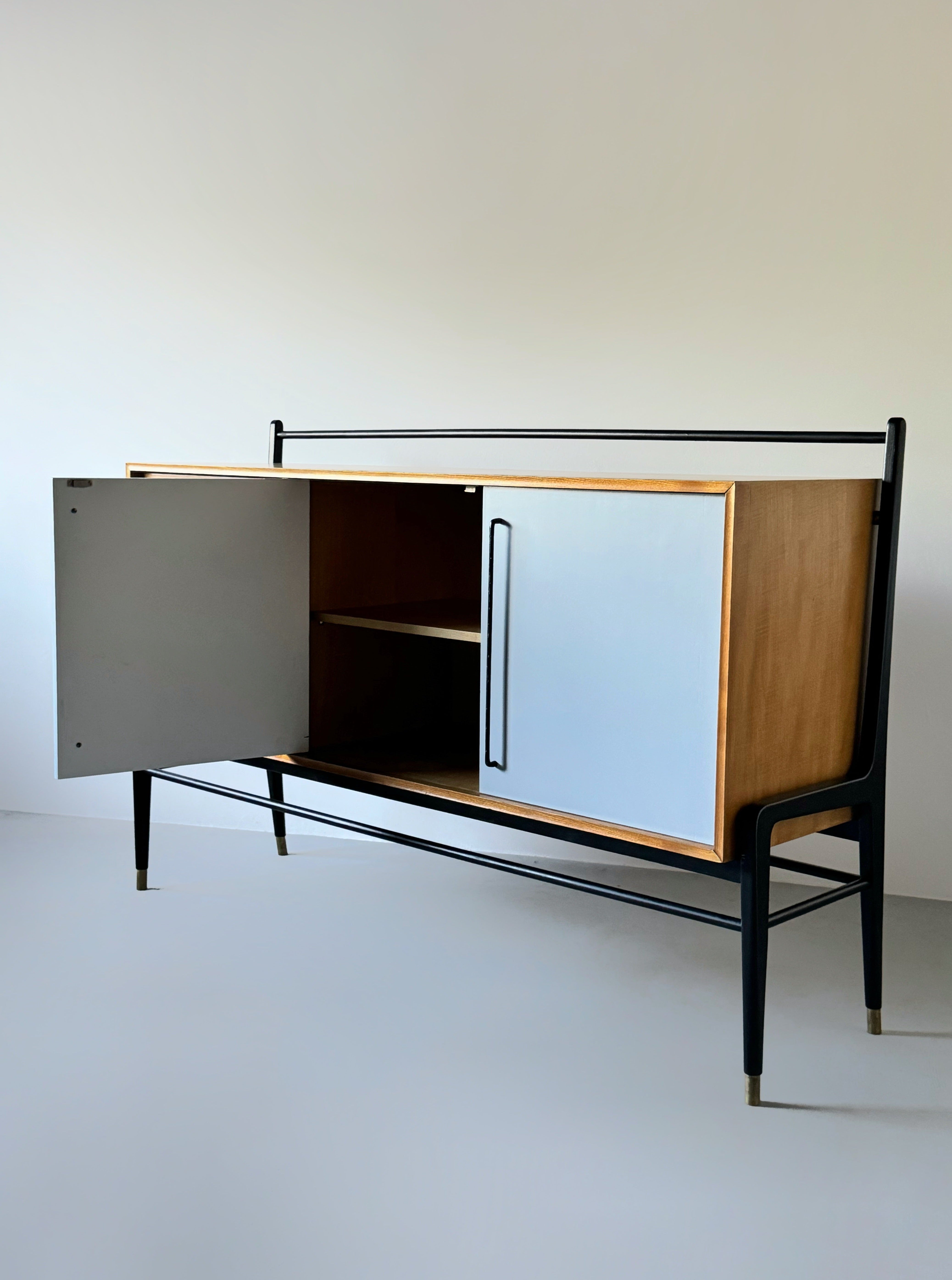 Cabinet in oak, Belgium 1960s