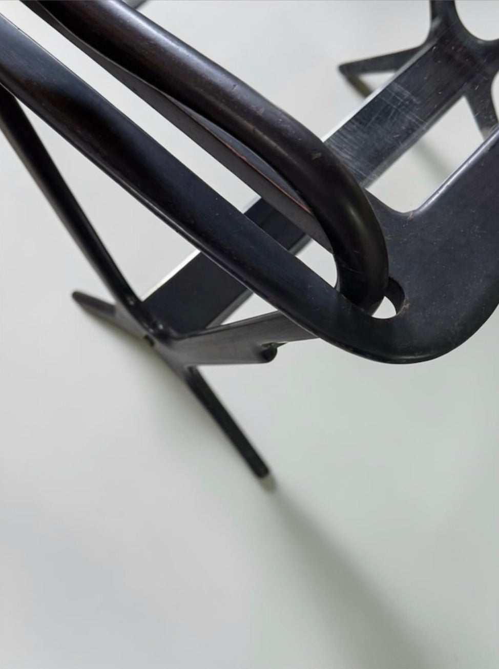 Mod. 221 Coffee table with tray and magazine rack by Ico Parisi for De Baggis, Italy 1953