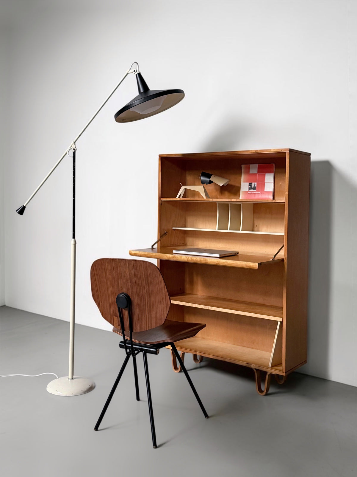 BB04 Cabinet secretary desk by Cees Braakman for UMS Pastoe, The Netherlands 1953