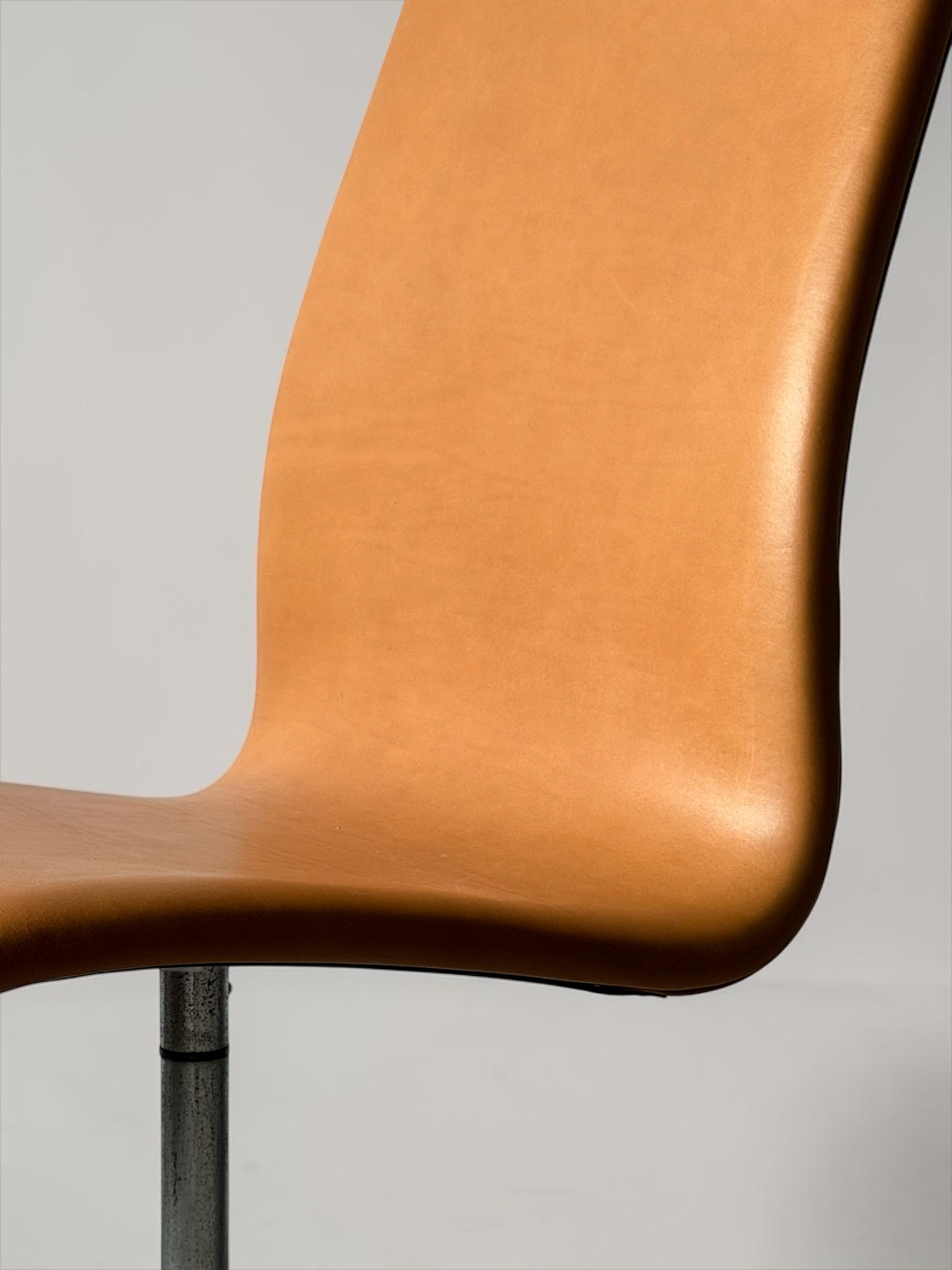 Set of 6 Oxford High-Back Swivel Chairs Model 3162 By Arne Jacobsen For Fritz Hansen, Denmark 1965
