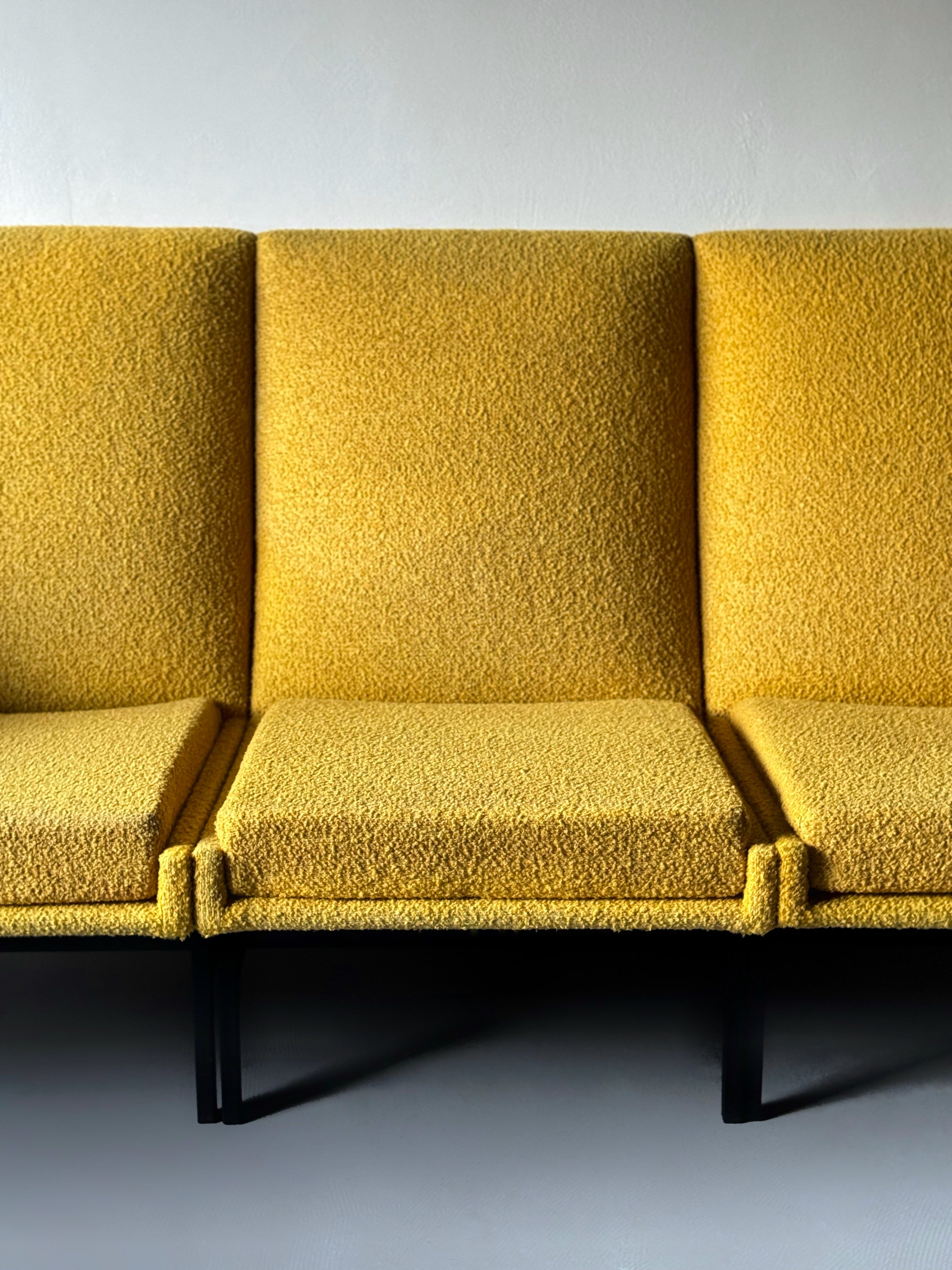 Model 642 Sofa by A.R.P. for Steiner, France 1950s