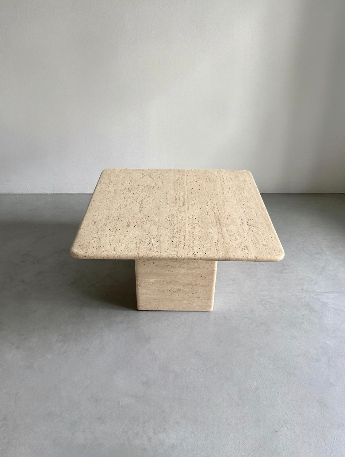 Travertine Coffee Table, Italy 1970s　